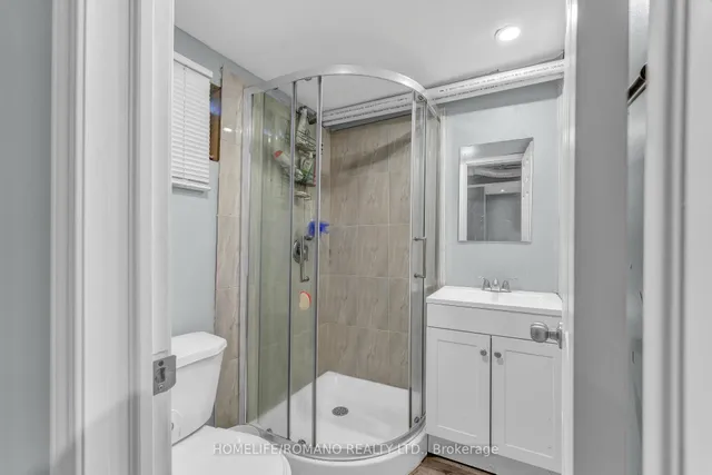 Additional property image - 7440 Goreway Dr Unit 2