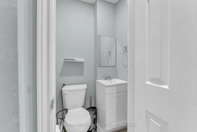 Additional property image - 7440 Goreway Dr Unit 2