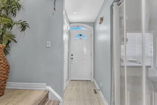 Additional property image - 7440 Goreway Dr Unit 2