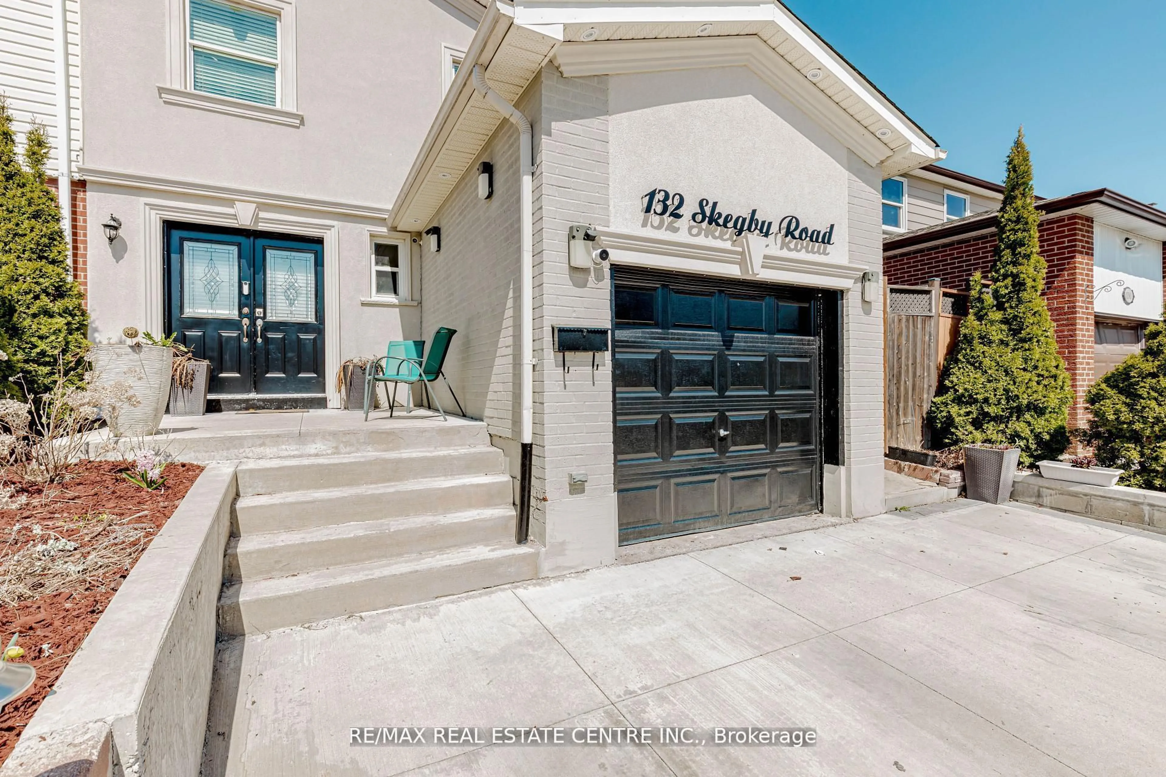 Unknown for 132 Skegby Rd, Brampton Ontario L6V 2T9