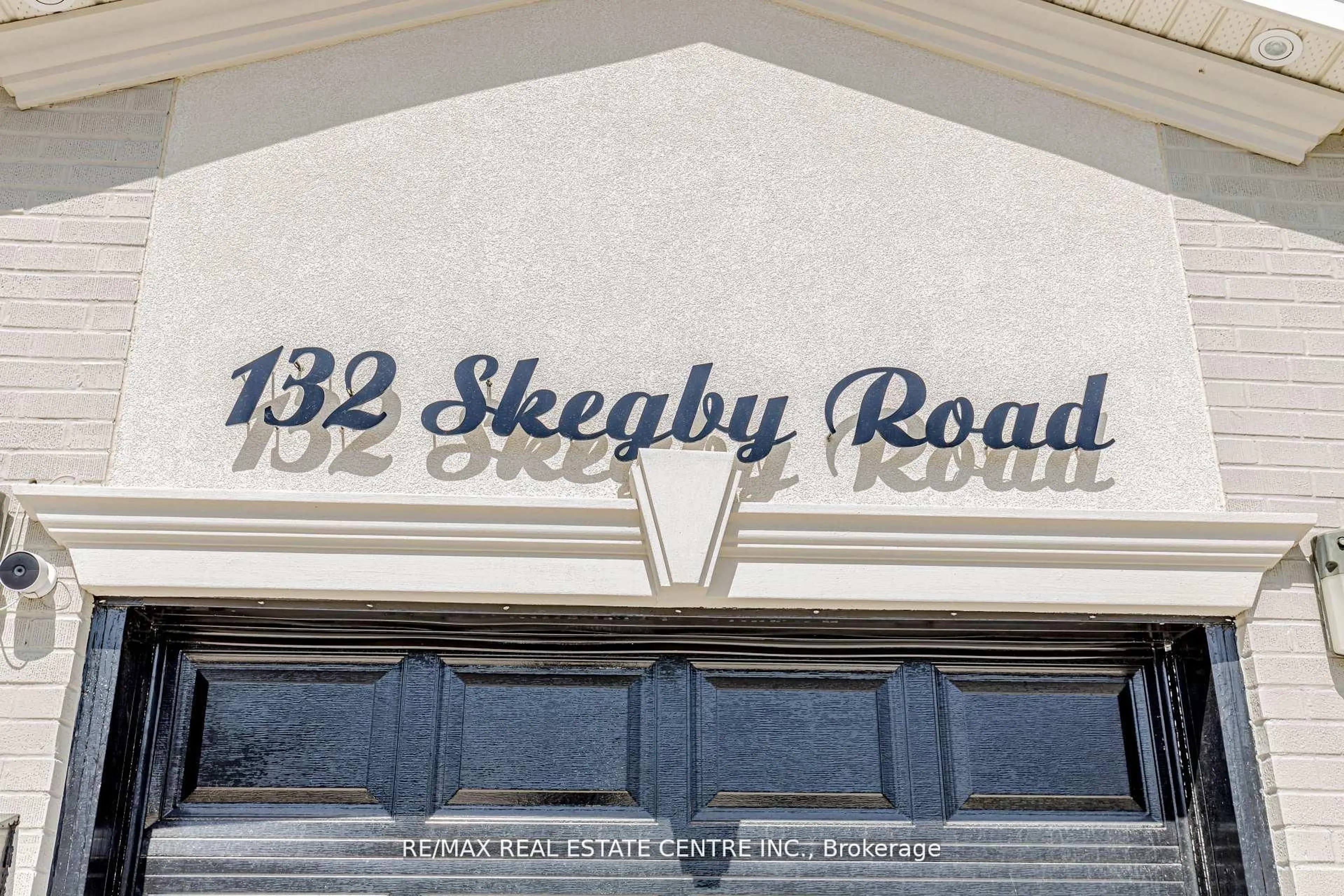 Unknown for 132 Skegby Rd, Brampton Ontario L6V 2T9