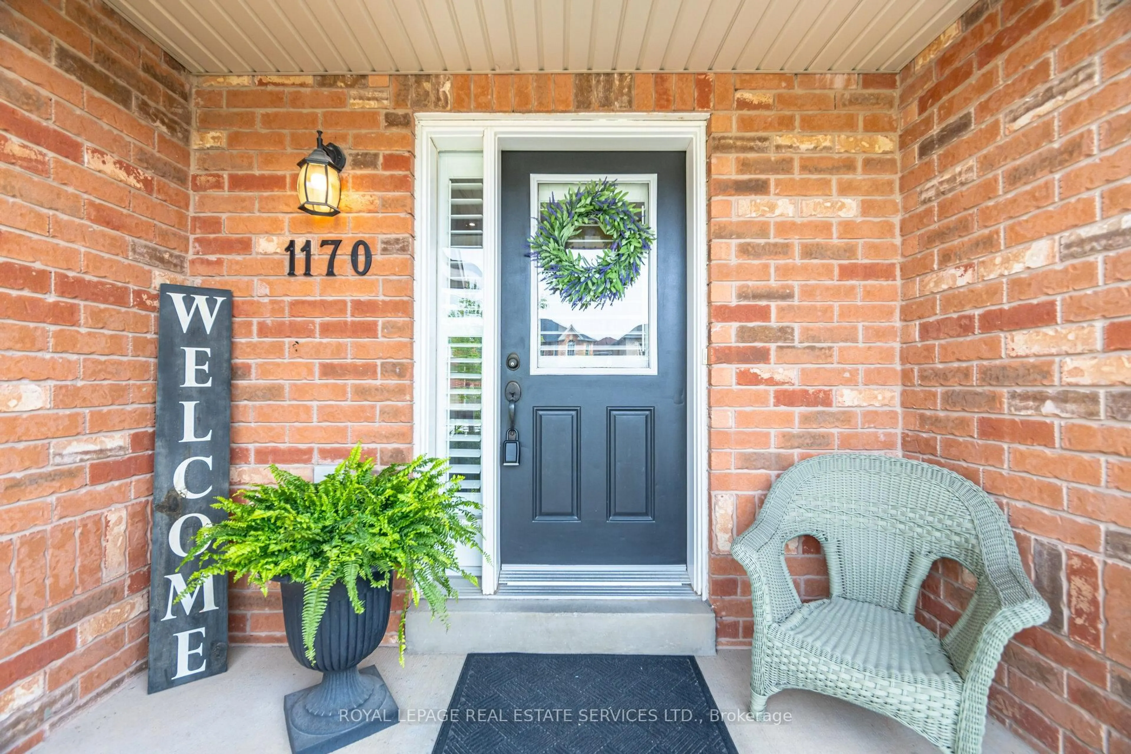 Unknown for 1170 Tupper Dr, Milton Ontario L9T 6T5