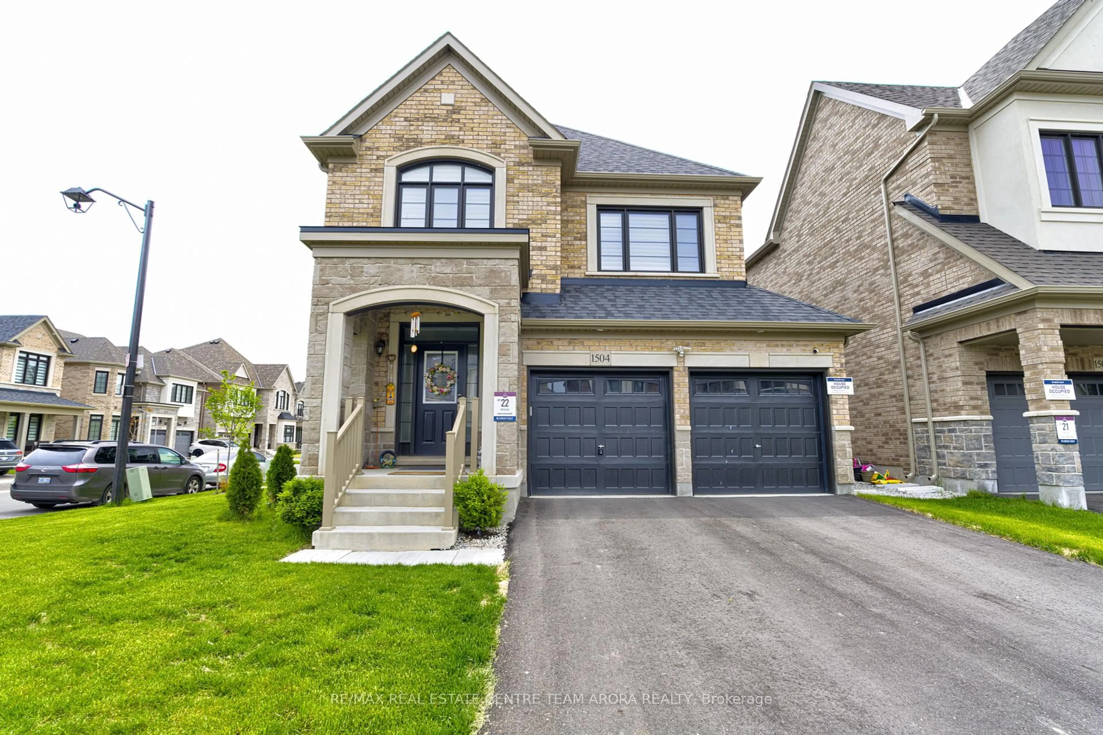 Home with brick exterior material, street for 1504 Kitchen Crt, Milton Ontario L9E 1Y8