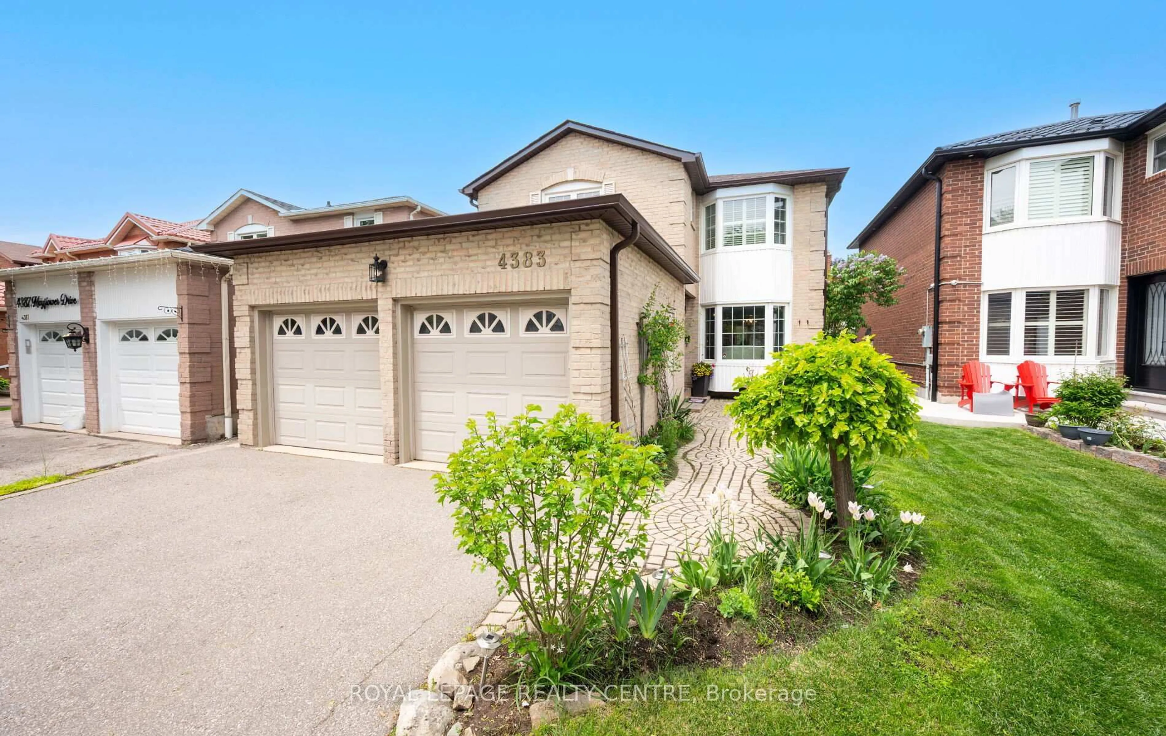 Home with brick exterior material, street for 4383 Mayflower Dr, Mississauga Ontario L5R 1T4