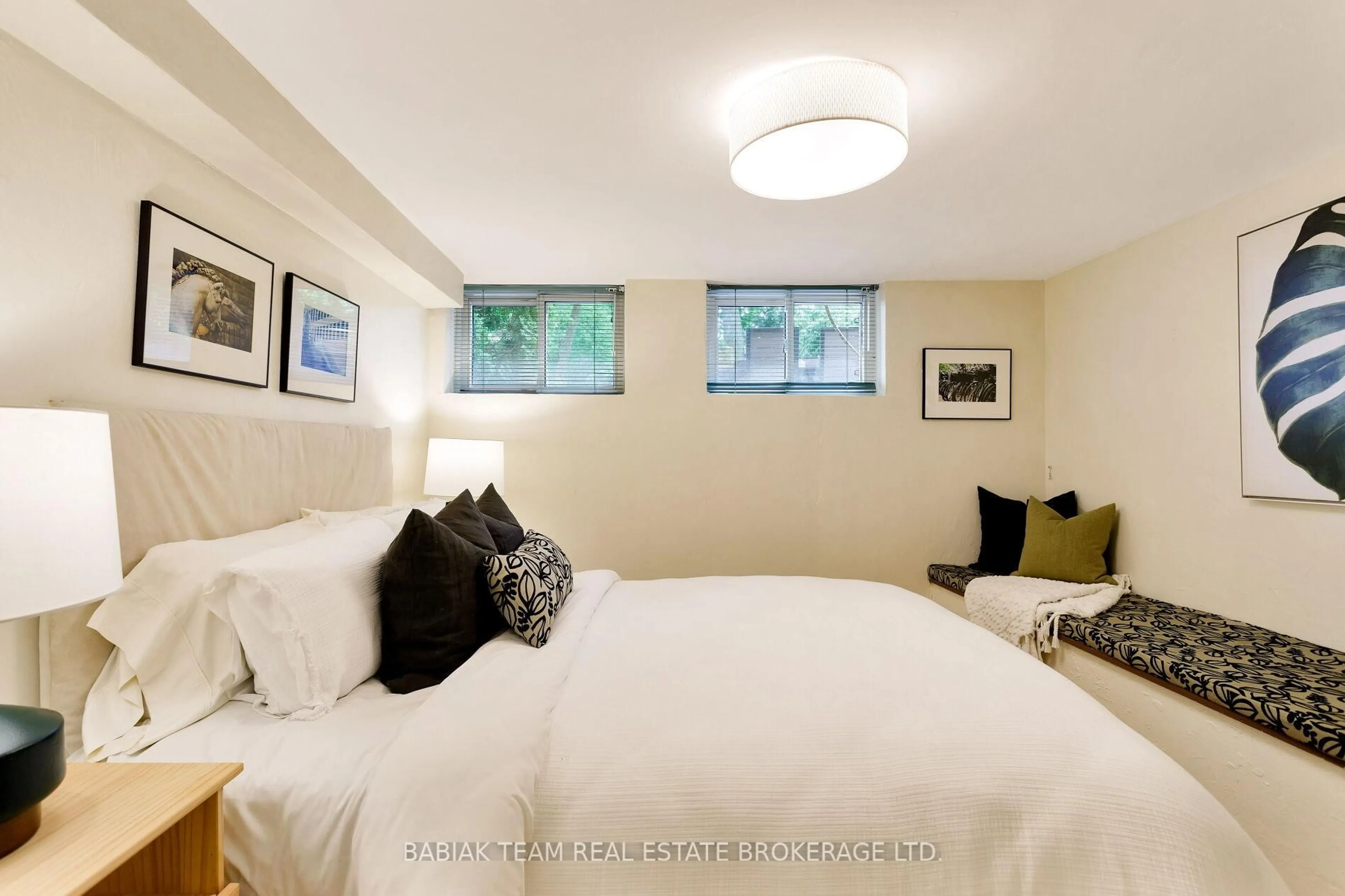 Bedroom with bed, unknown for 25 Mayfield Ave, Toronto Ontario M6S 1K2