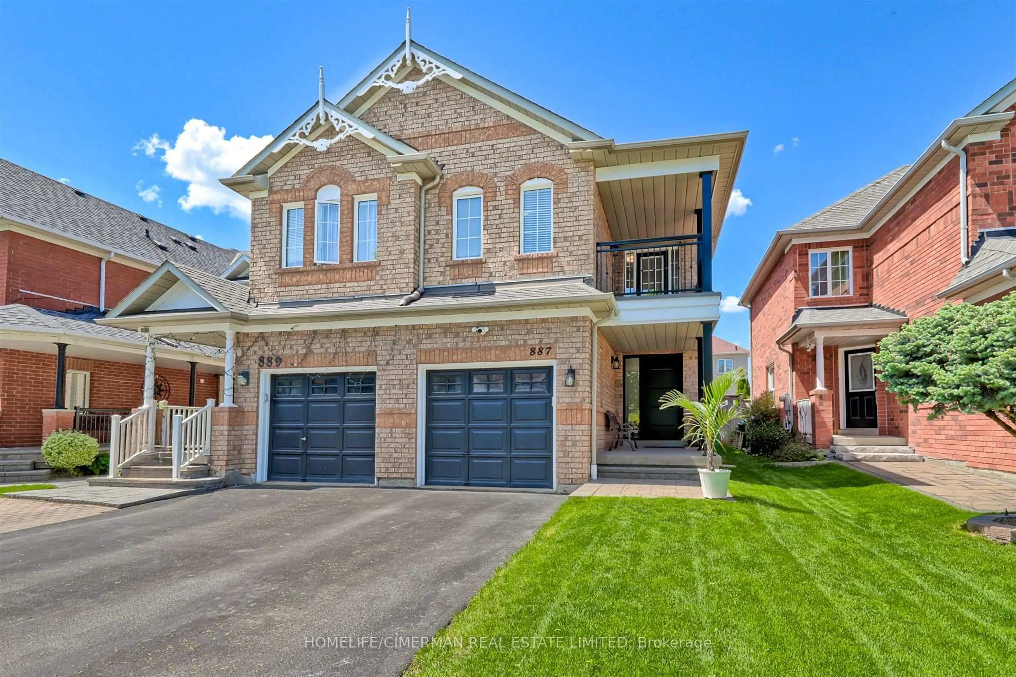 Home with brick exterior material, street for 887 Golden Farmer Way, Mississauga Ontario L5W 1A8