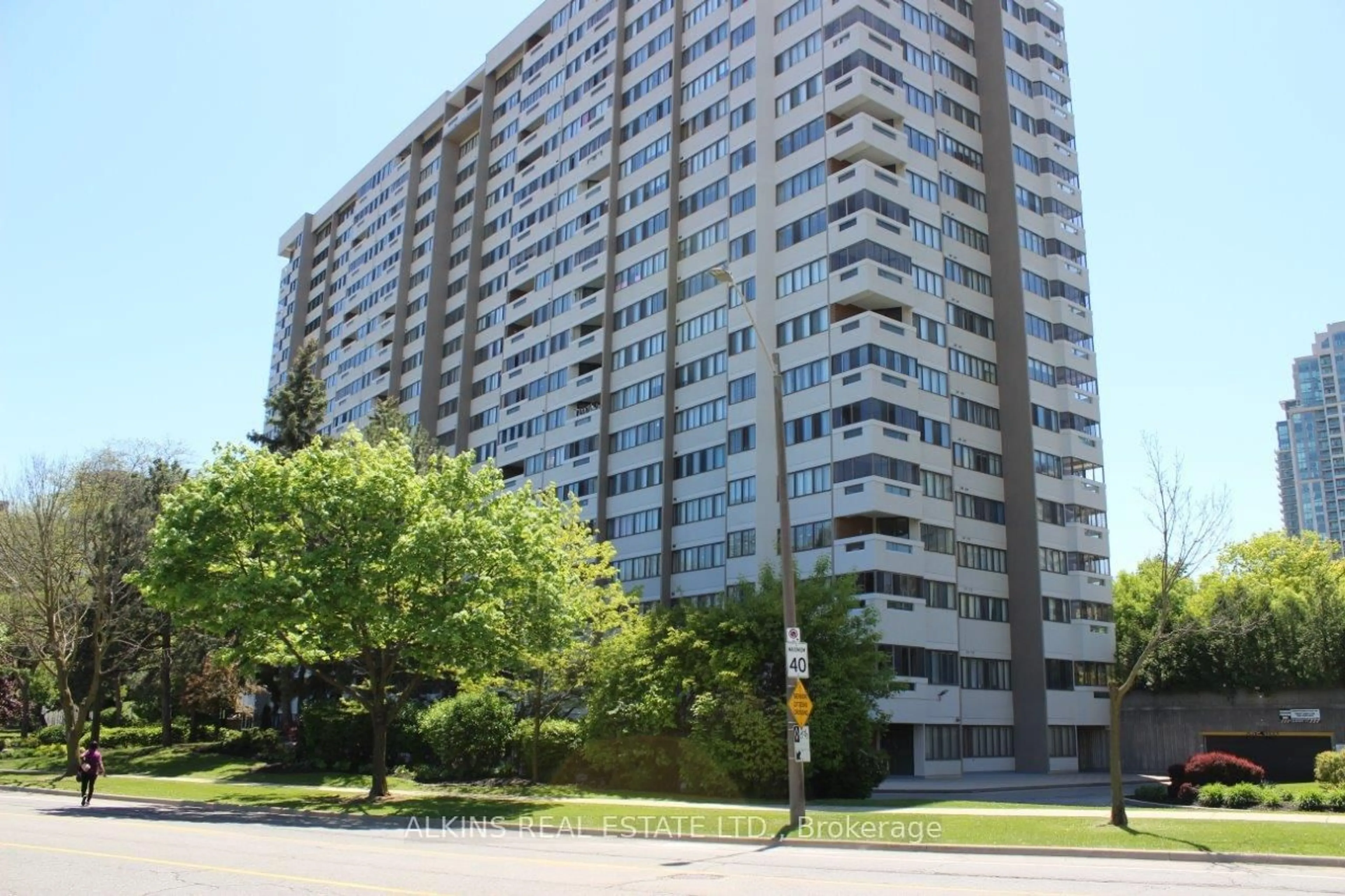 Unknown for 1580 Mississauga Valley Blvd #803, Mississauga Ontario L5A 3T8