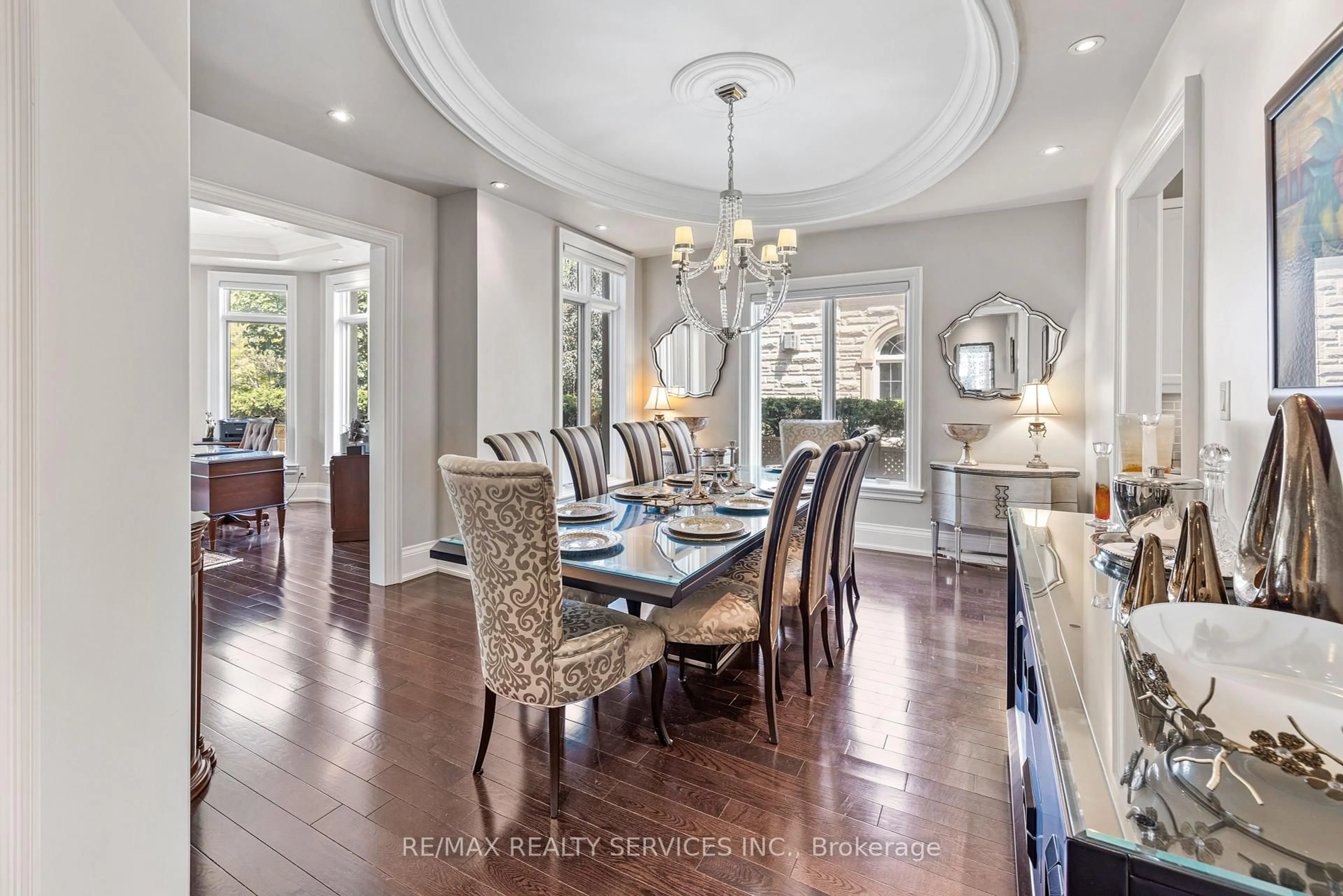 Dining room, unknown for 2454 Mississauga Rd, Mississauga Ontario L5H 2L5