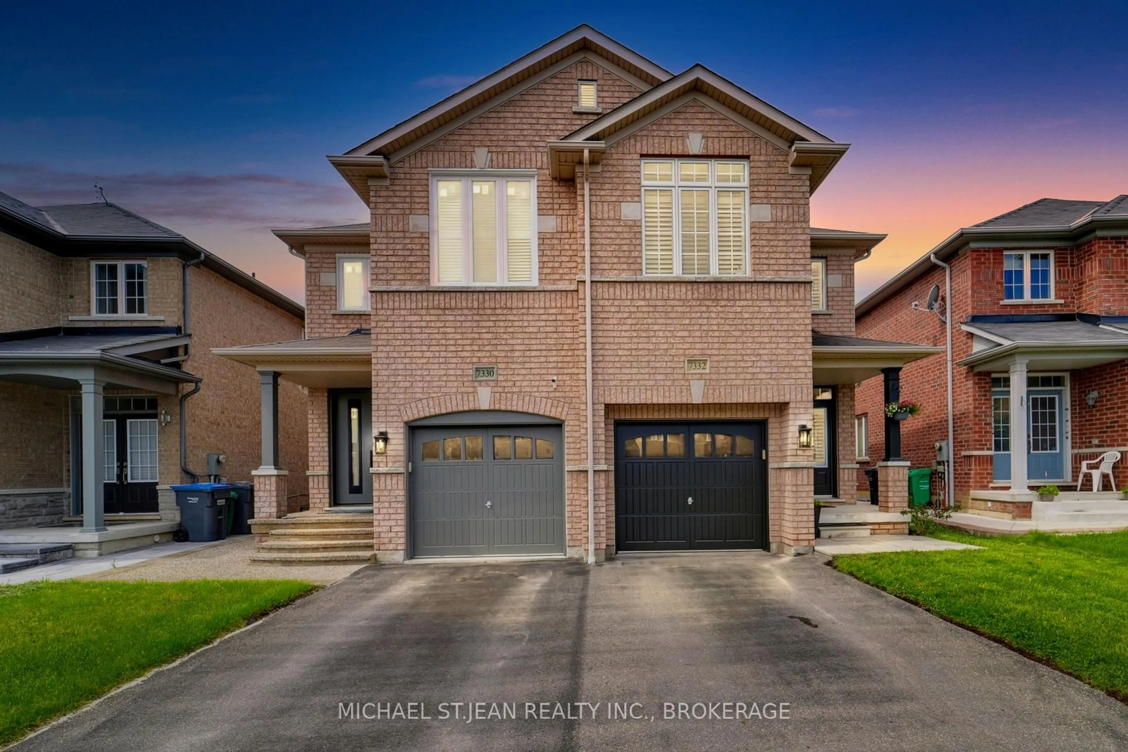 Home with brick exterior material, street for 7332 Golden Meadow Crt, Mississauga Ontario L5W 0B8