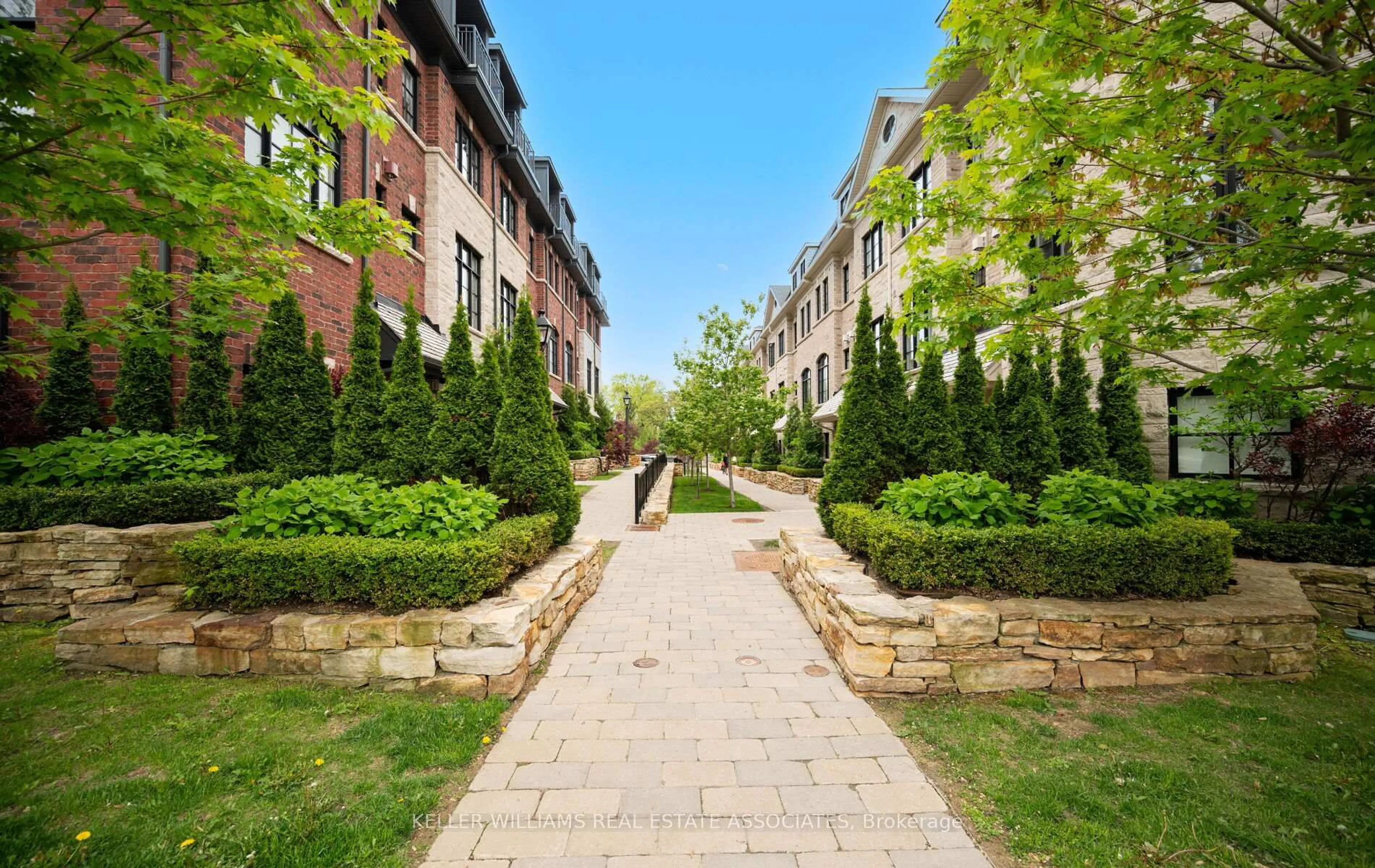 Patio, street for 79 Elder Ave #36, Toronto Ontario M8W 0B7