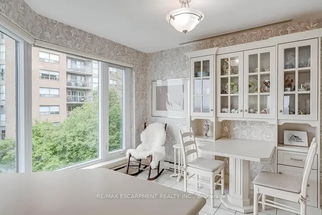 Additional property image - 2220 Lakeshore Rd Unit 23