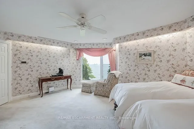 Additional property image - 2220 Lakeshore Rd Unit 23