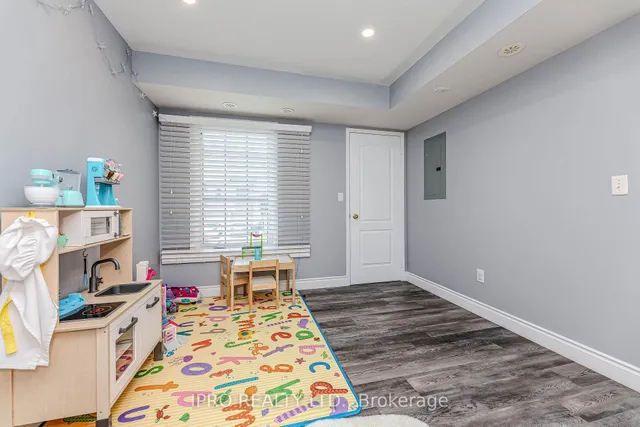 Additional image 32 of 149 Isaac Devins Blvd Unit 5
