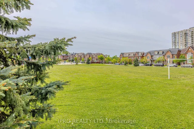 Additional image 8 of 149 Isaac Devins Blvd Unit 5