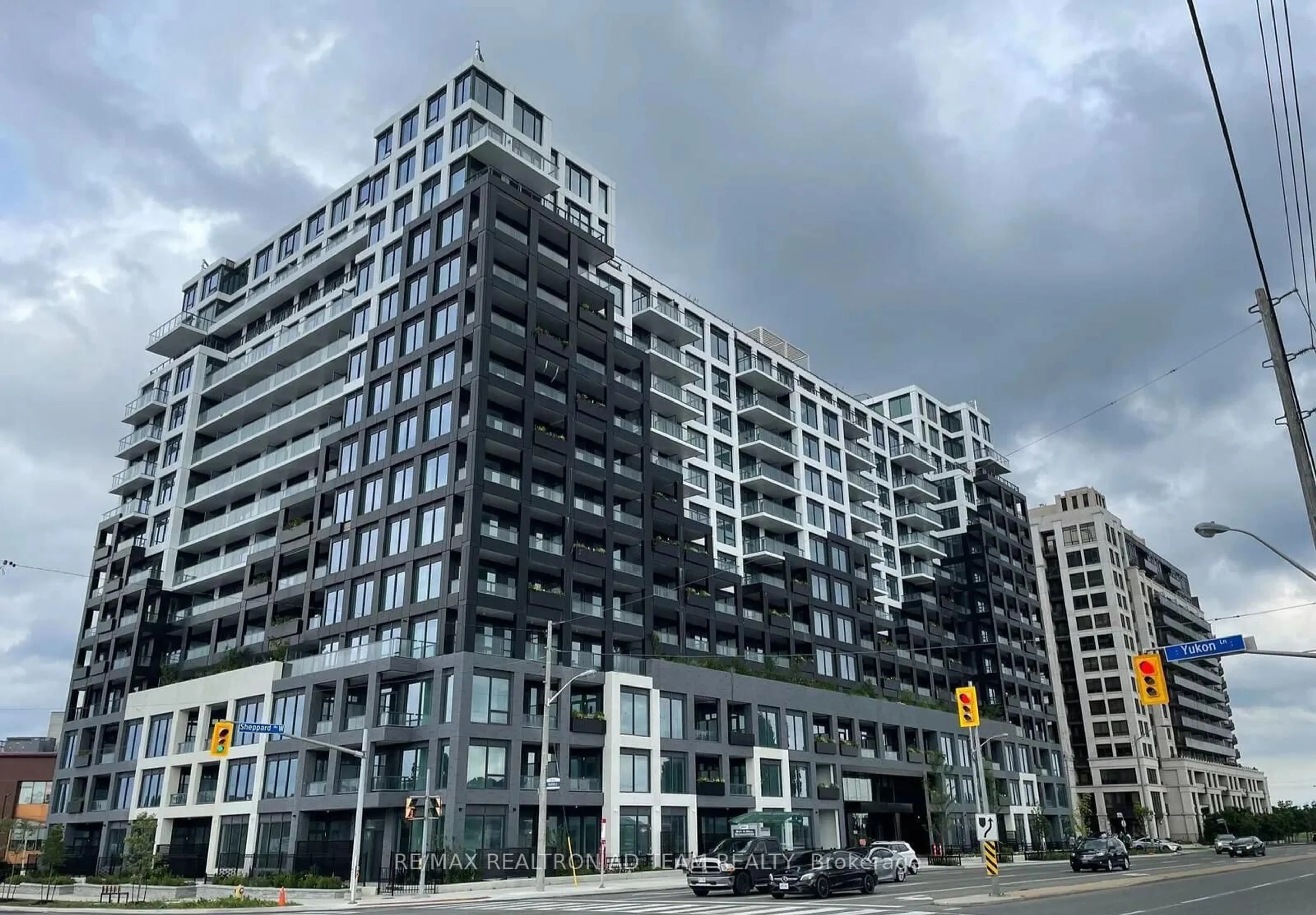 Blurry image for 1100 Sheppard Ave #1033, Toronto Ontario M3K 0E4