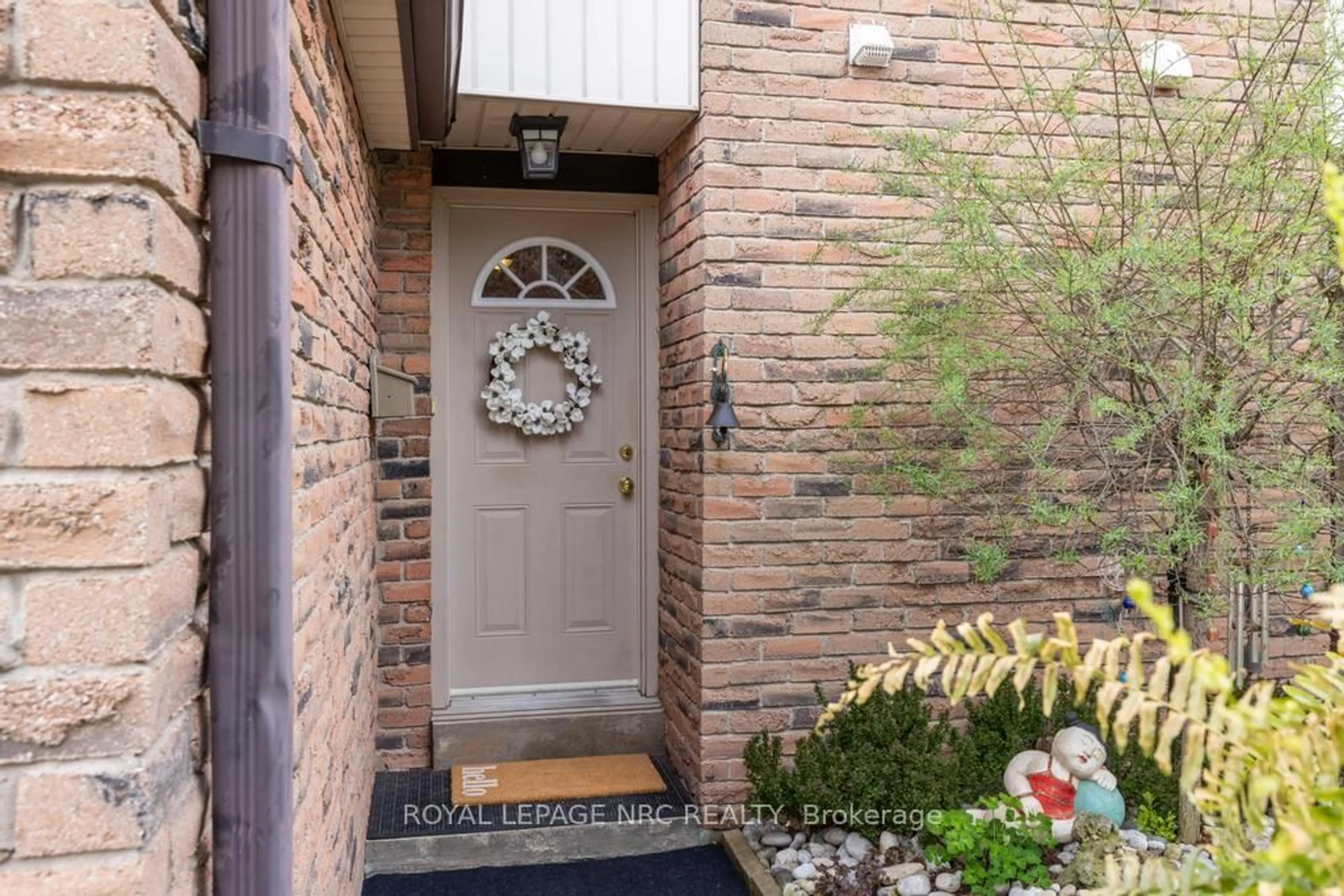 Unknown for 680 Regency Crt #Unit 83, Burlington Ontario L7N 3L9