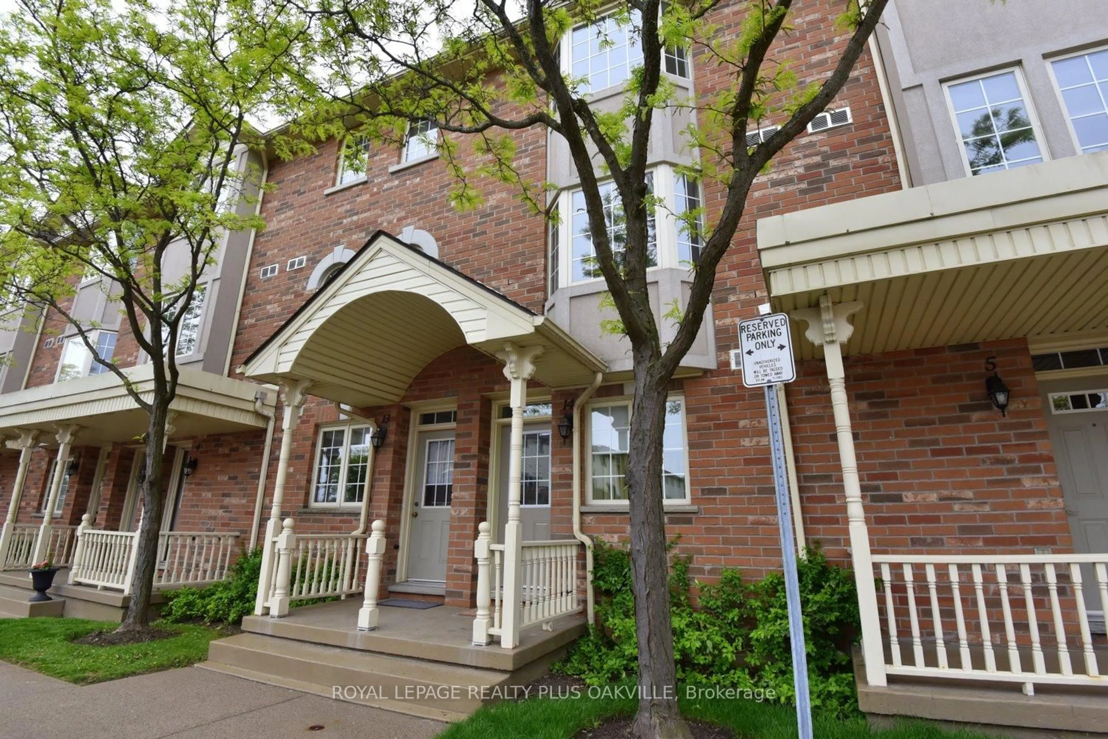Unknown for 4045 Upper Middle Rd #14, Burlington Ontario L7M 4S8