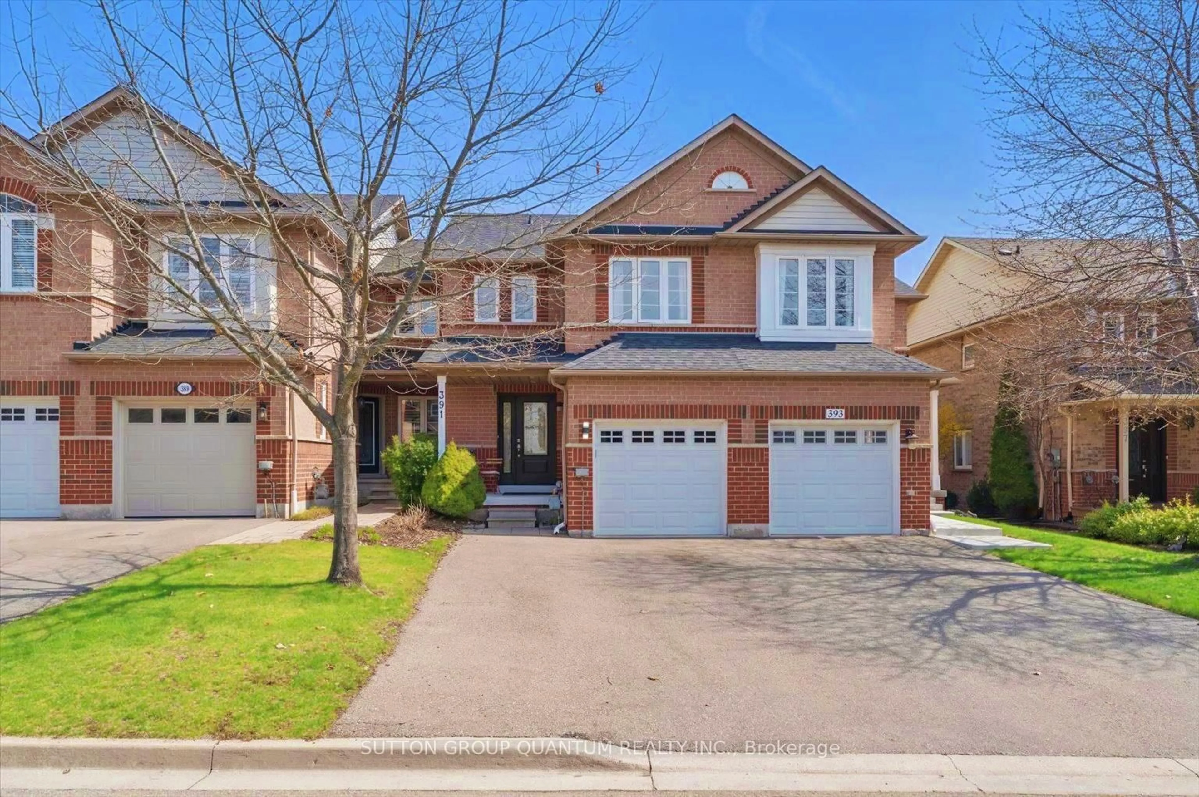 Home with brick exterior material, street for 391 Kittridge Rd, Oakville Ontario L6H 7K6