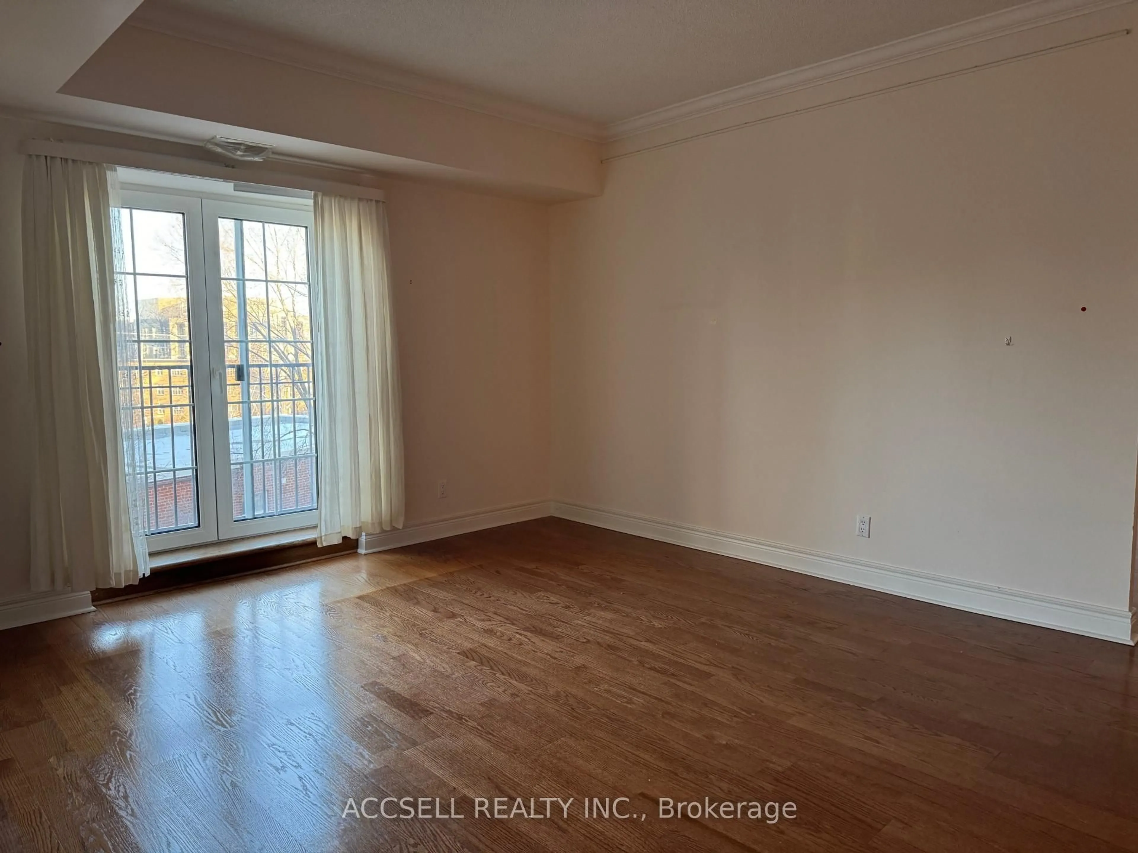 A pic of a room for 30 Anglesey Blvd #304, Toronto Ontario M9A 3B5