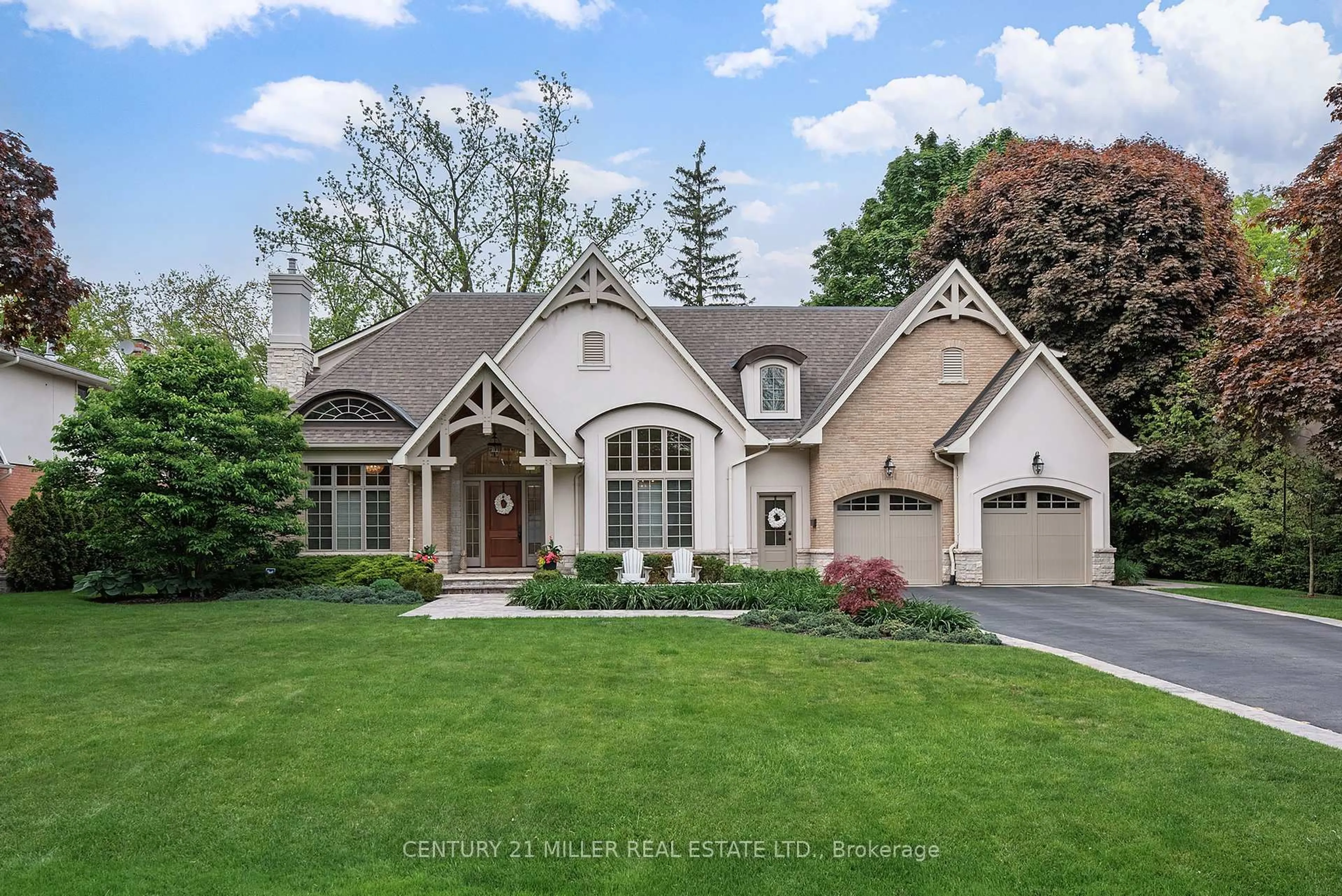 Home with brick exterior material, street for 209 Donessle Dr, Oakville Ontario L6J 3Y7