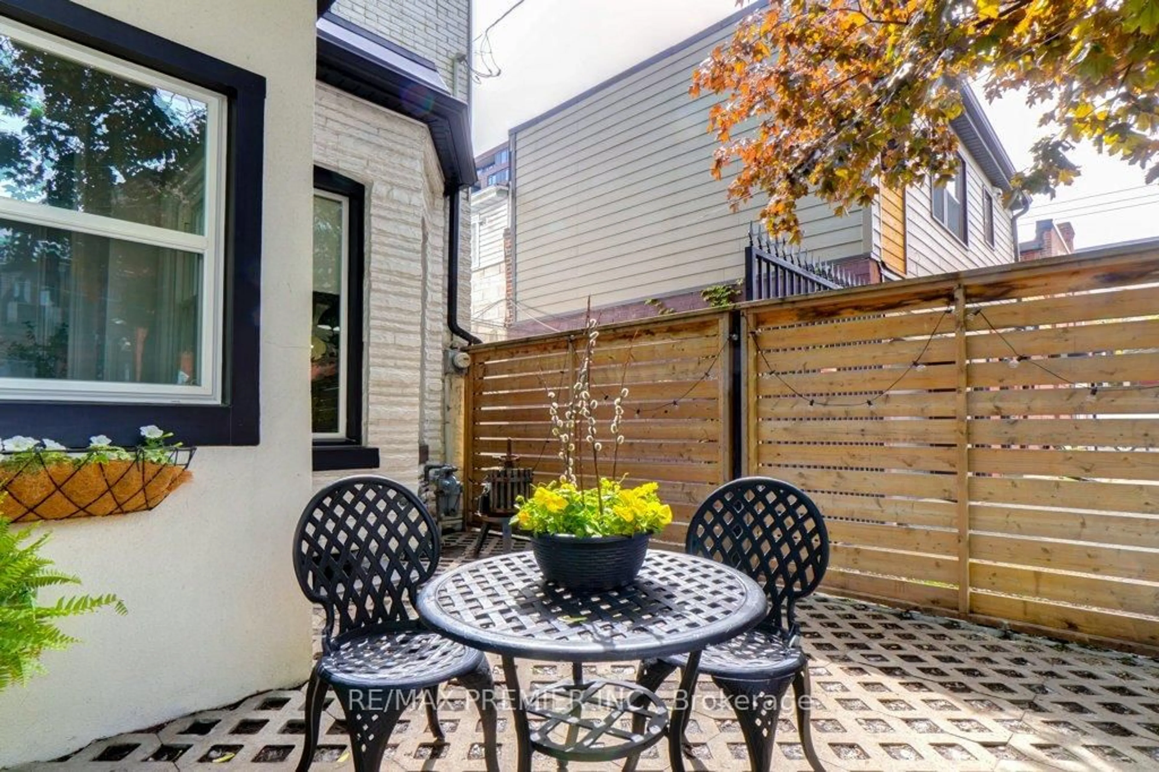 Patio, street for 1 Gwynne Ave, Toronto Ontario M6K 2C2