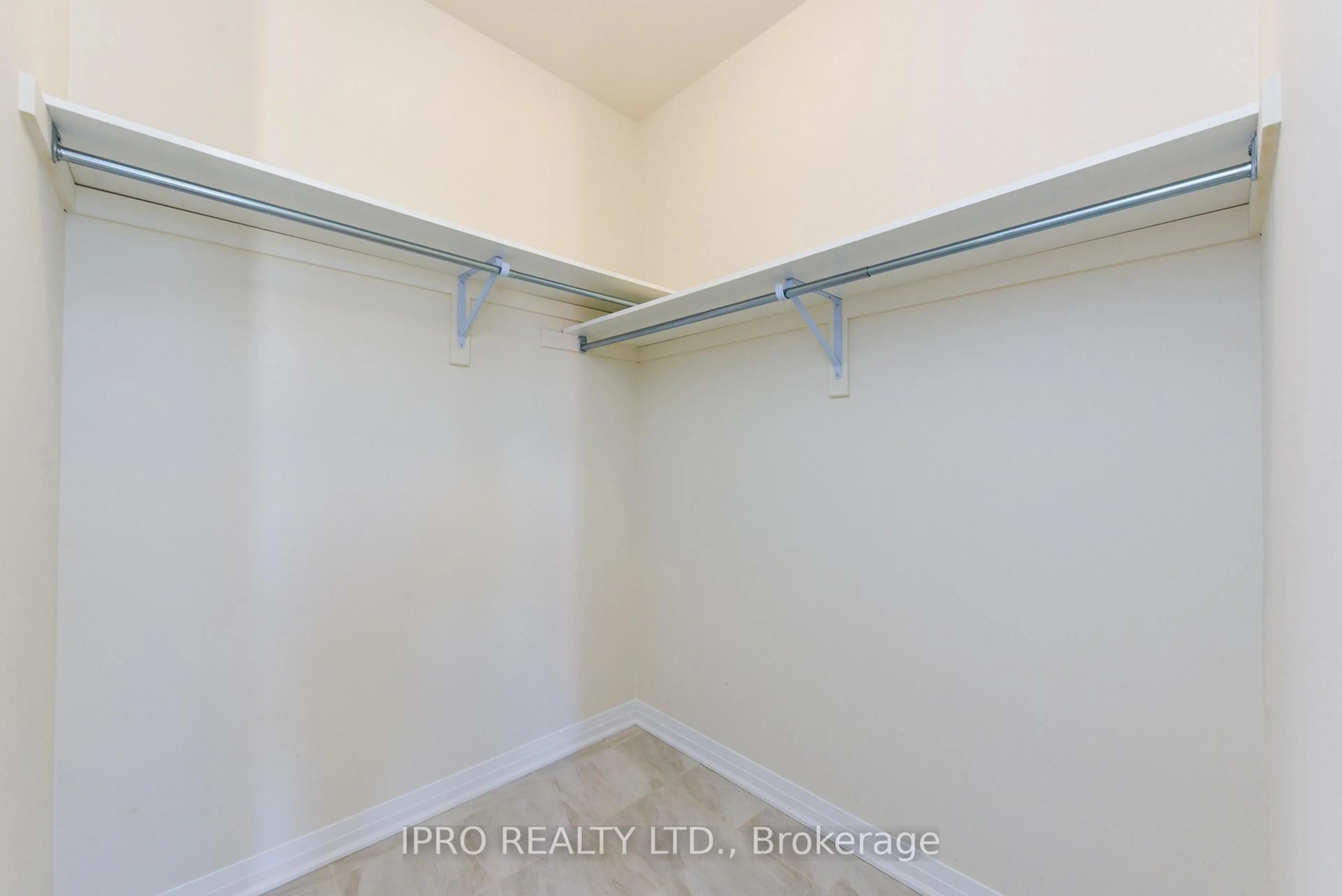 Storage room or clothes room or walk-in closet for 3523 Post Rd, Oakville Ontario L6H 7W5