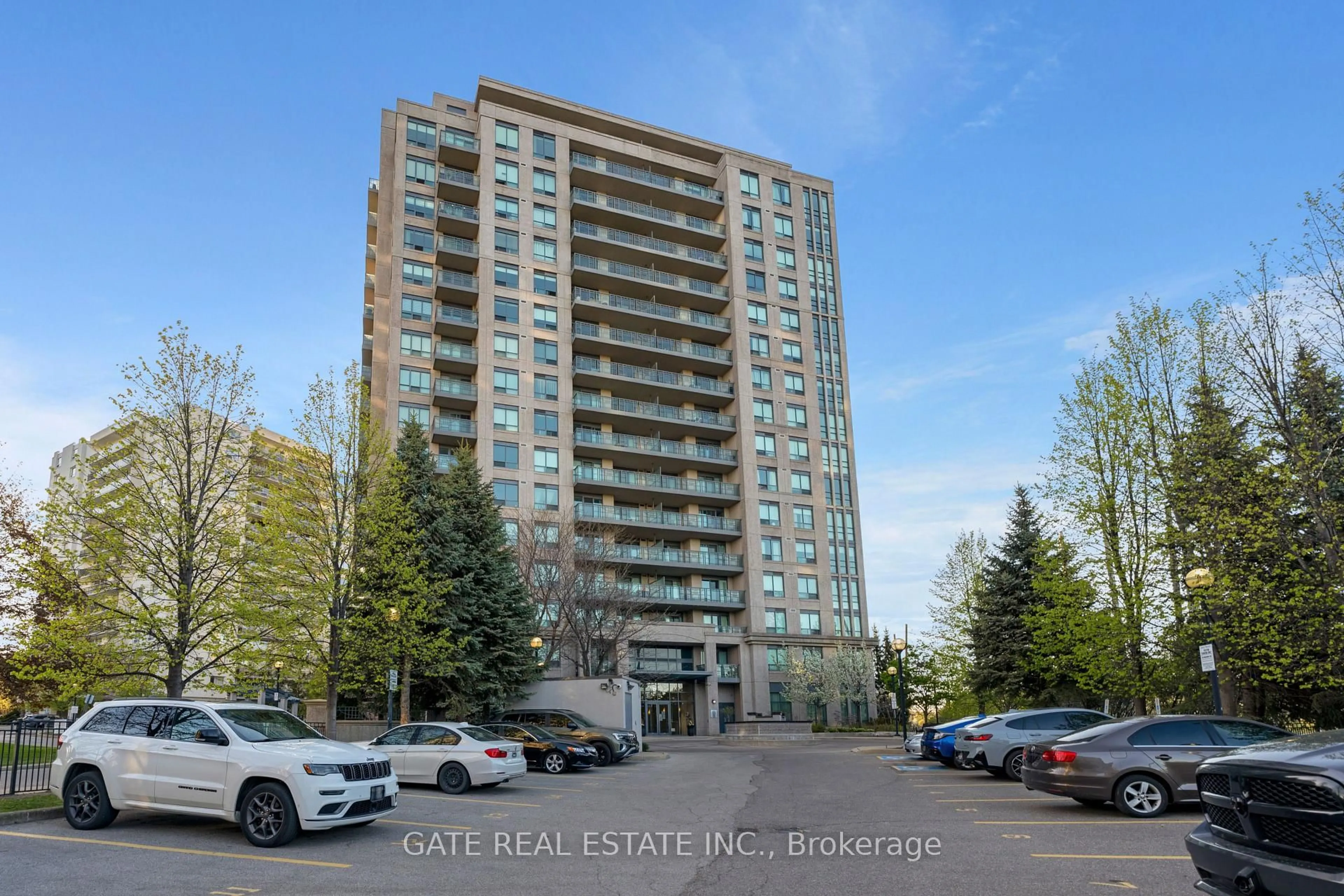 A pic from outside/outdoor area/front of a property/back of a property/a pic from drone, unknown for 38 Fontenay Crt #1605, Toronto Ontario M9A 5H5