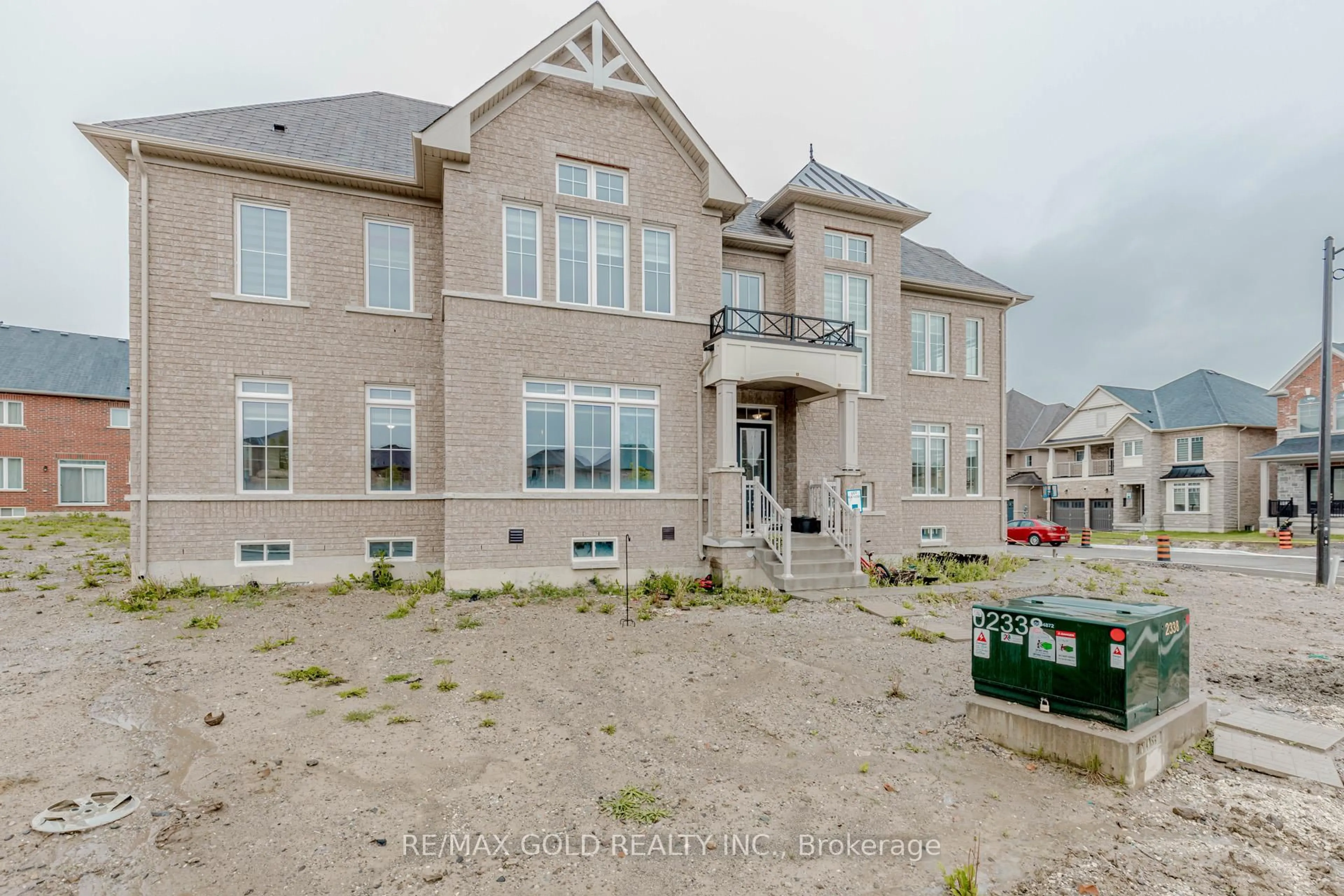 A pic from outside/outdoor area/front of a property/back of a property/a pic from drone, building for 7 Portman St, Caledon Ontario L7C 4G5