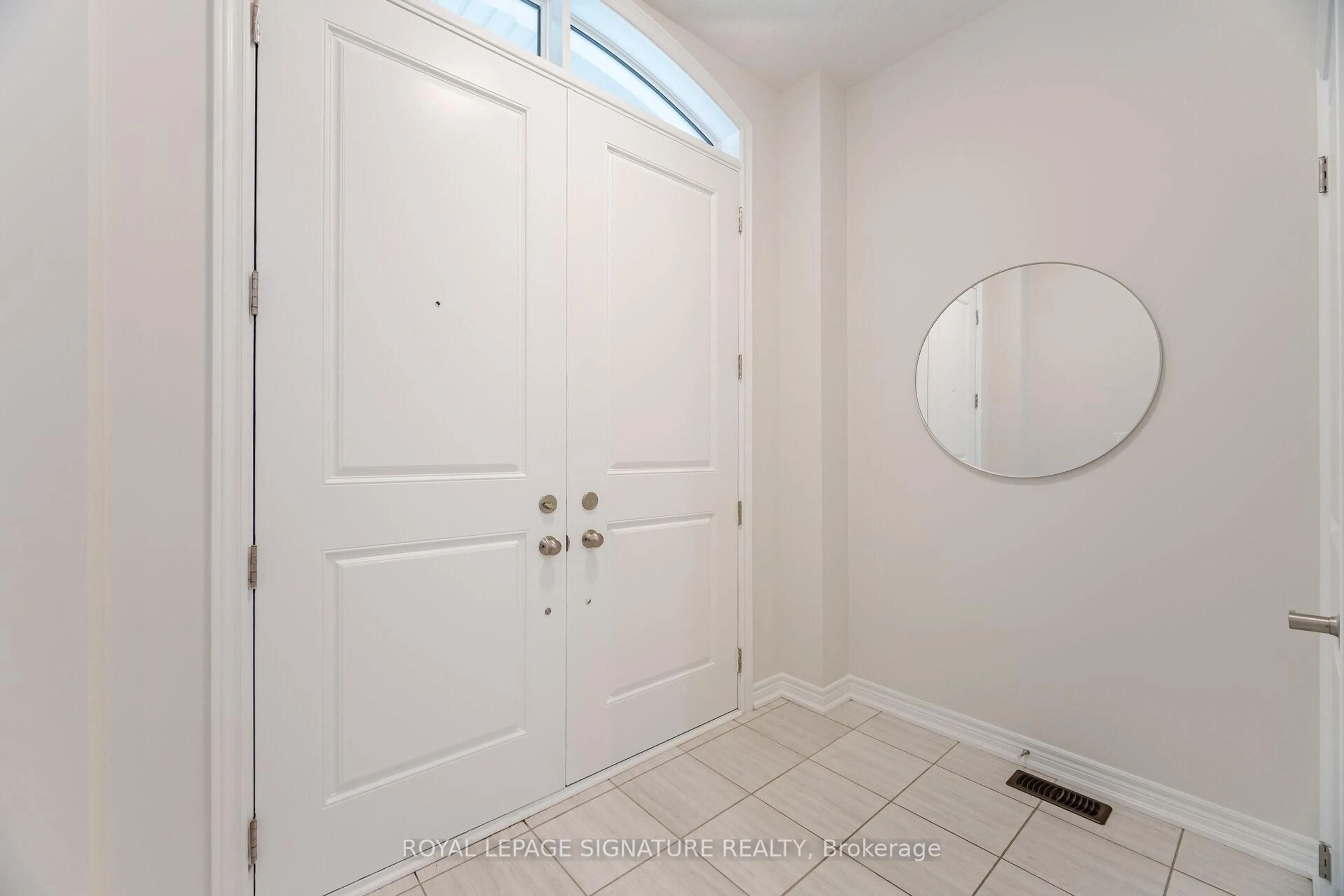 Indoor entryway for 24 Brent Stephens Way, Brampton Ontario L7A 0C3