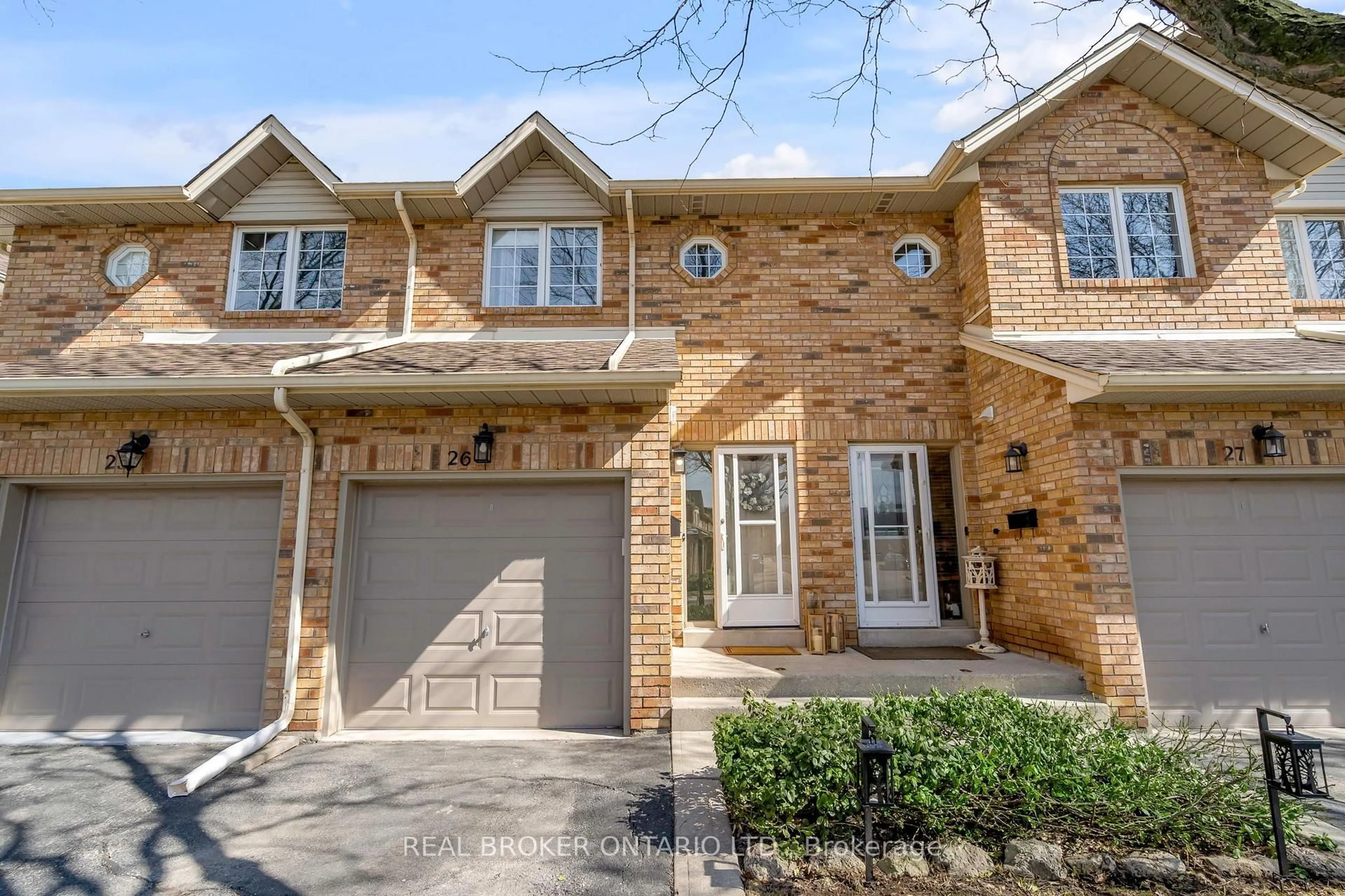 Home with brick exterior material, street for 2015 Cleaver Ave #26, Burlington Ontario L7M 4J7