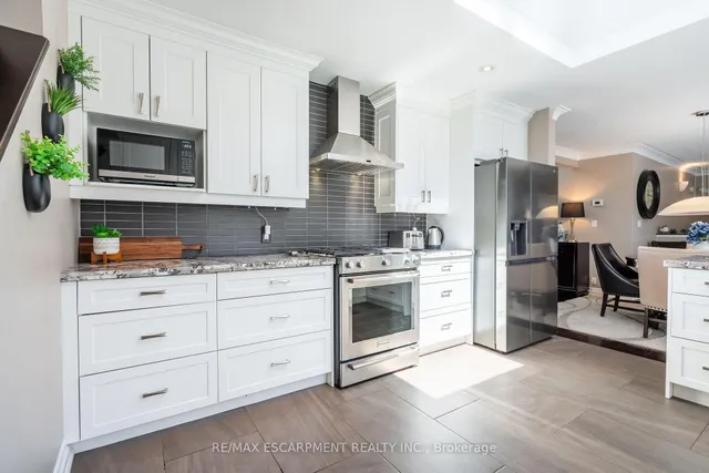Additional property image - 388 Wilson Ave