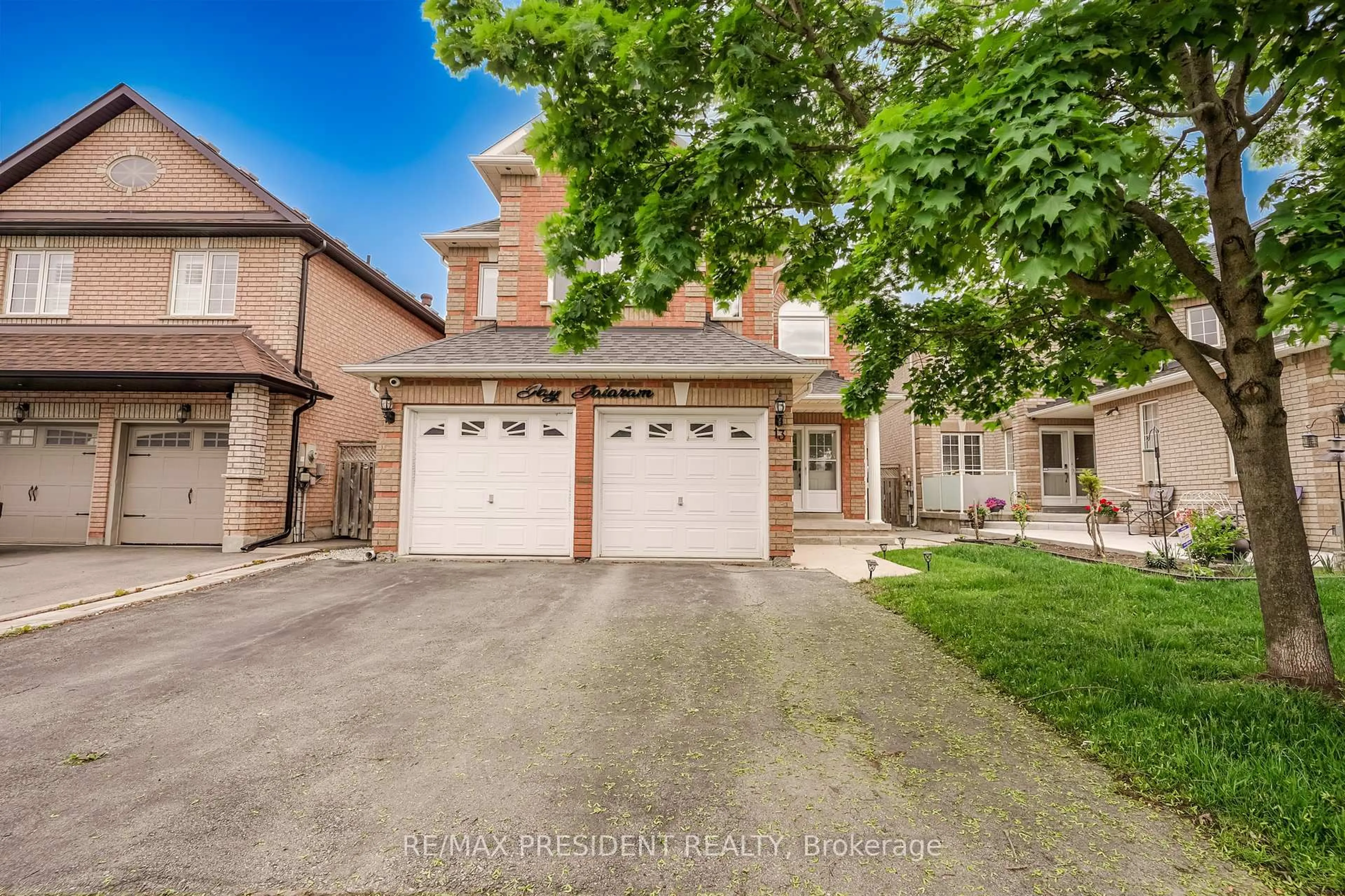 Home with brick exterior material, street for 13 Tarquini Cres, Caledon Ontario L7E 2V8