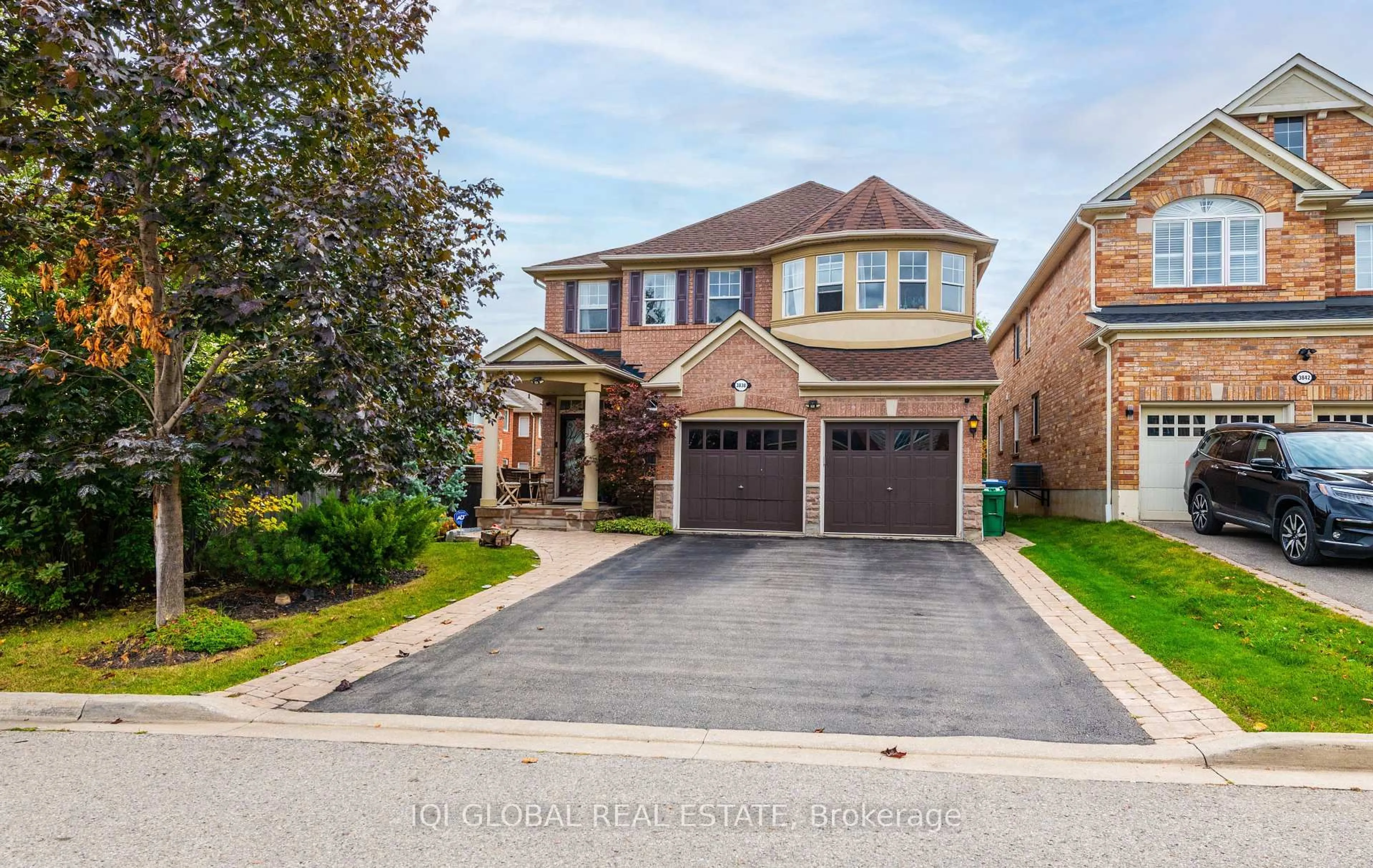 Home with brick exterior material, street for 3838 Larisa Grve, Mississauga Ontario L5M 7X9