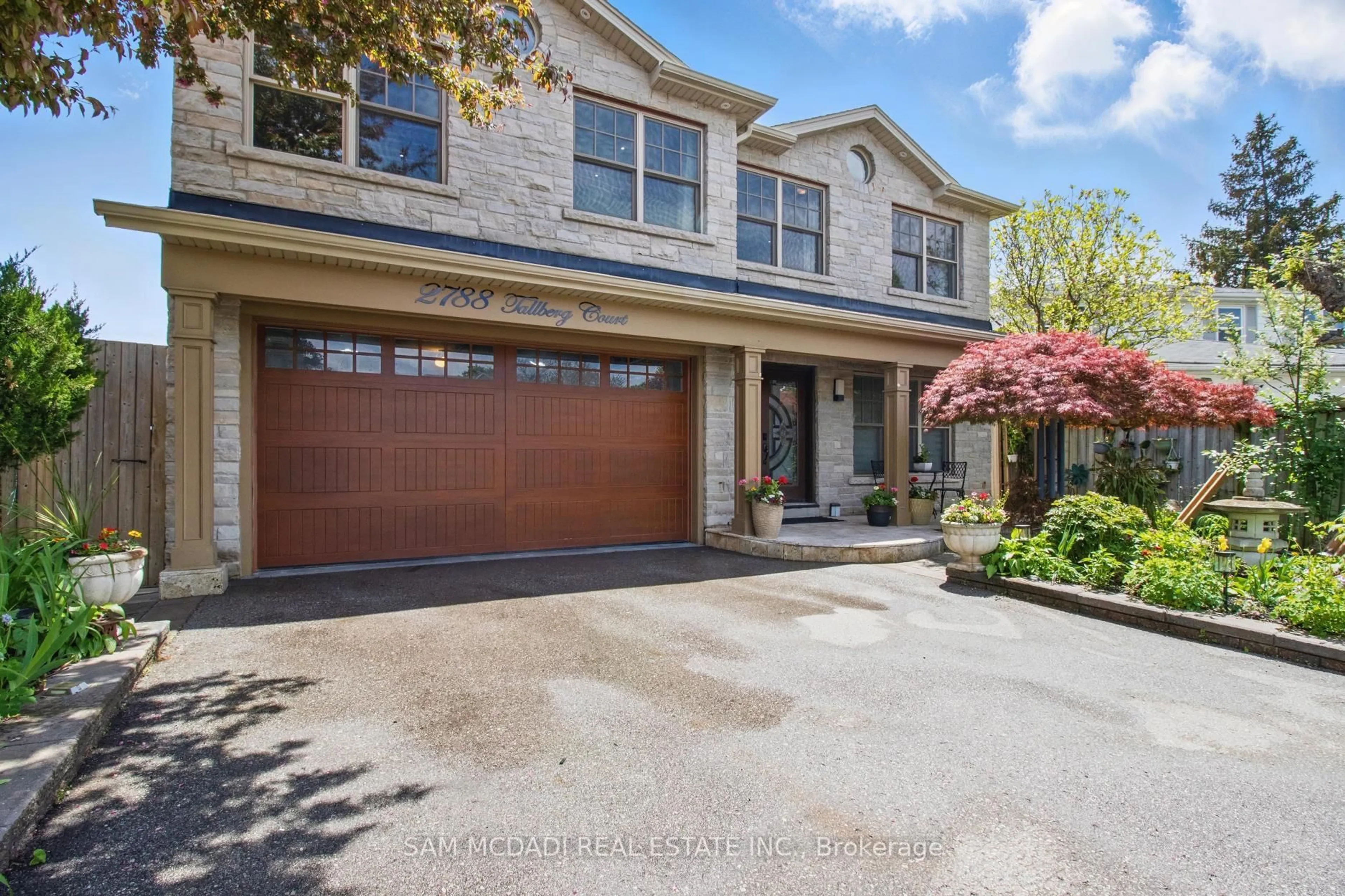Home with brick exterior material, street for 2788 Tallberg Crt, Mississauga Ontario L5J 1T1