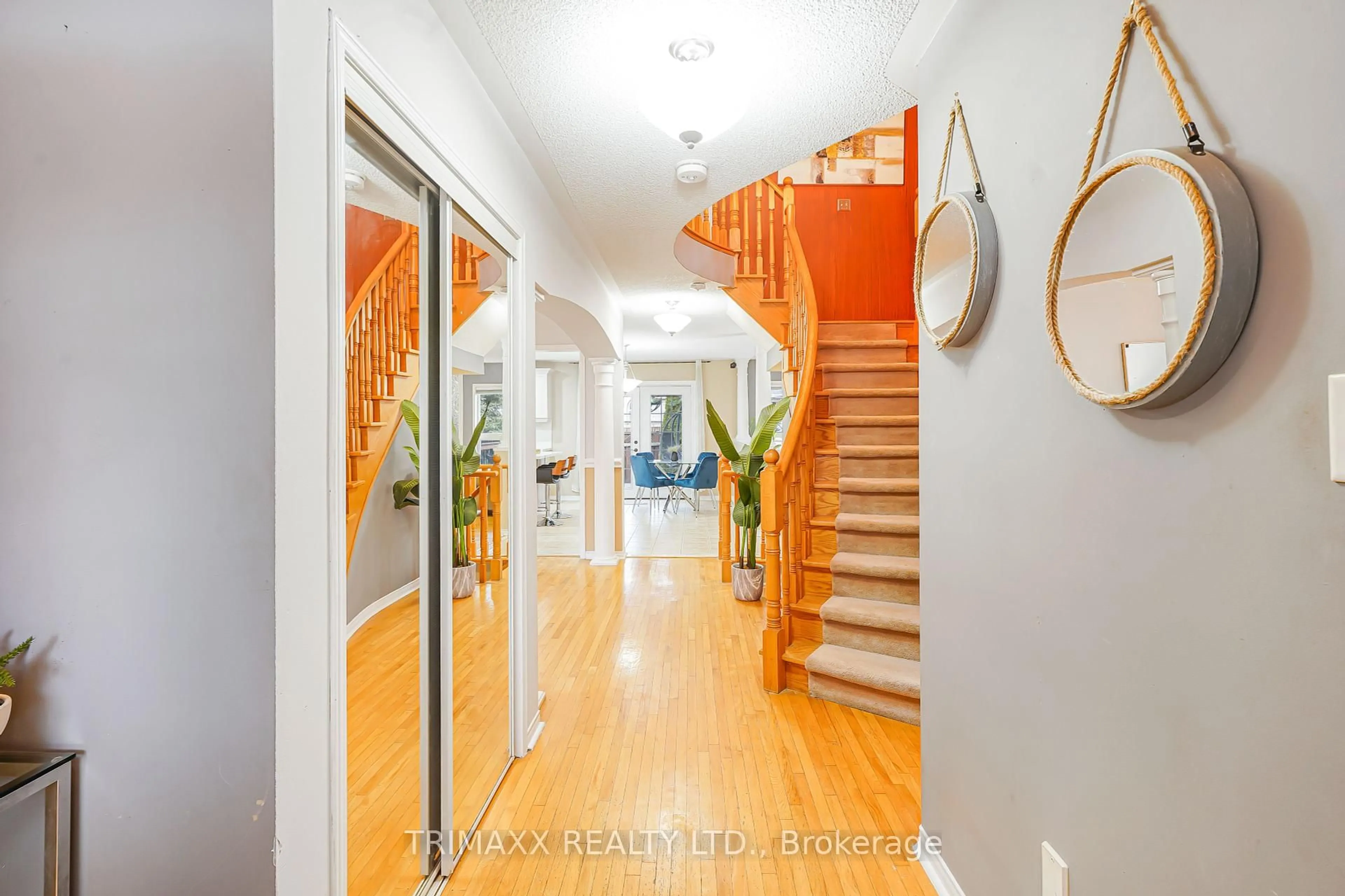 Unknown for 3 Turret Cres, Brampton Ontario L7A 2N9