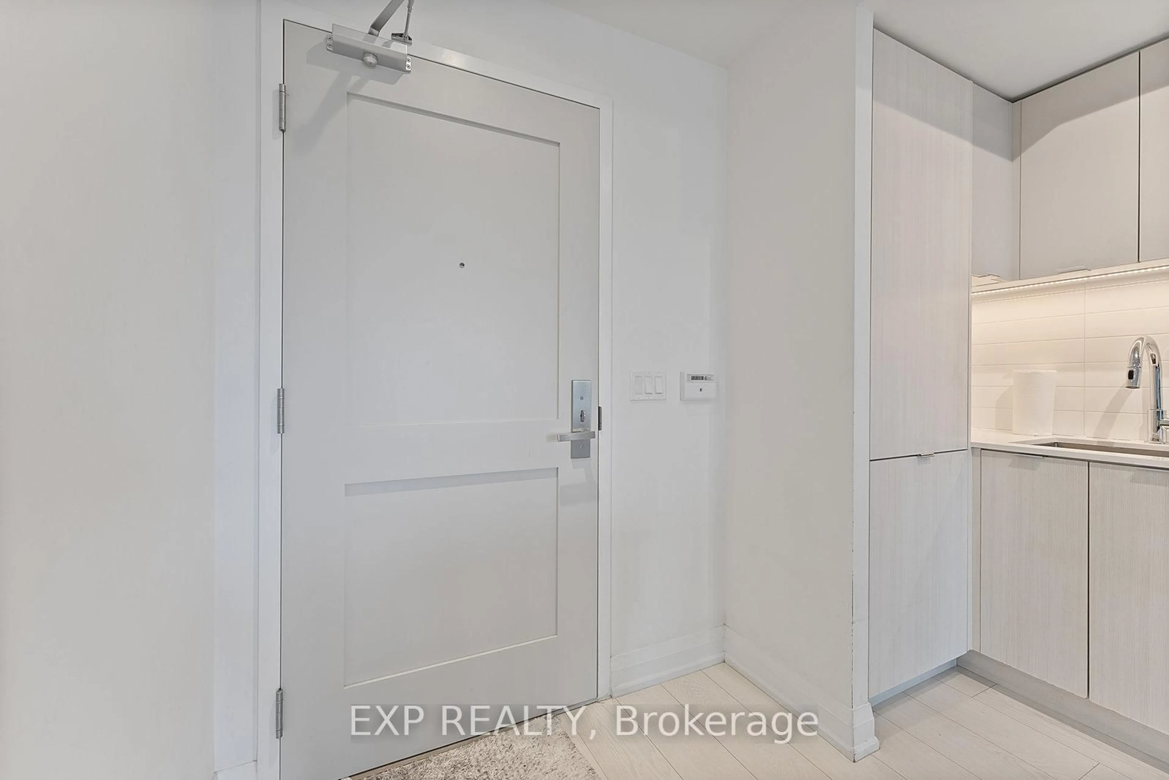 Unknown for 26 Gibbs Rd #630, Toronto Ontario M9B 0E3