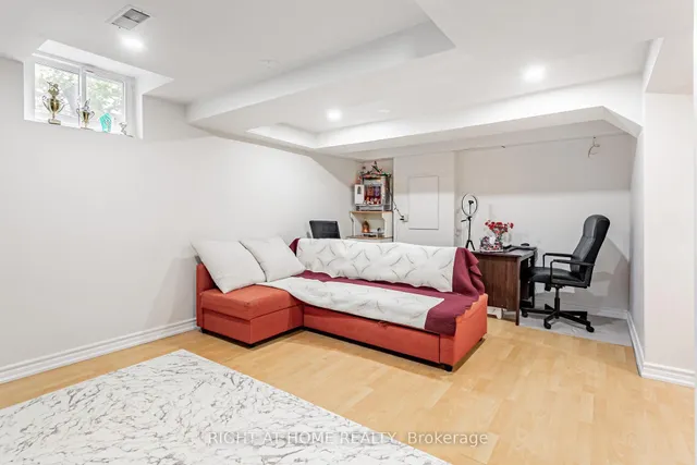 Additional property image - 5223 Fairford Cres Unit 67