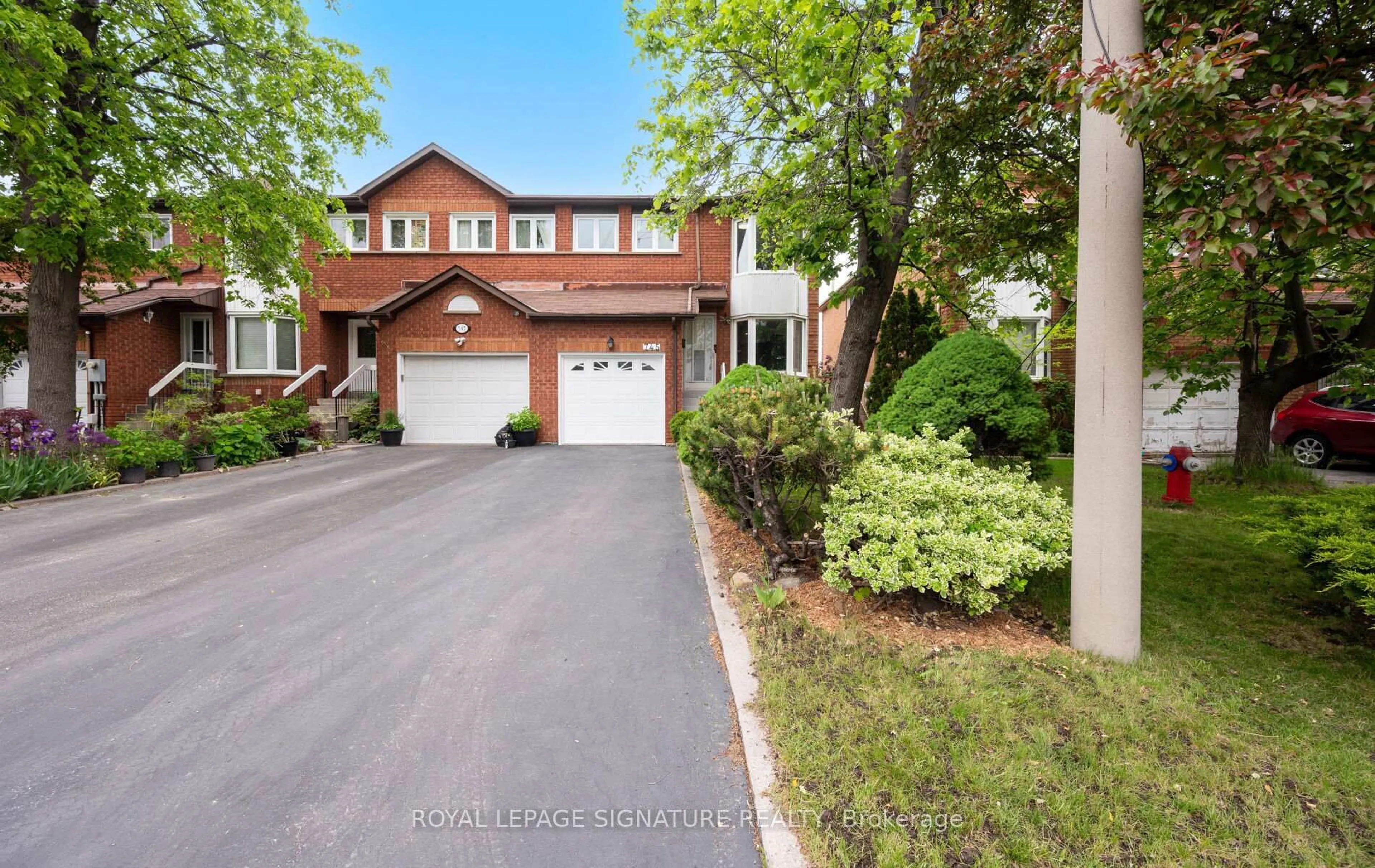 Unknown for 745 Constellation Dr, Mississauga Ontario L5R 2V8
