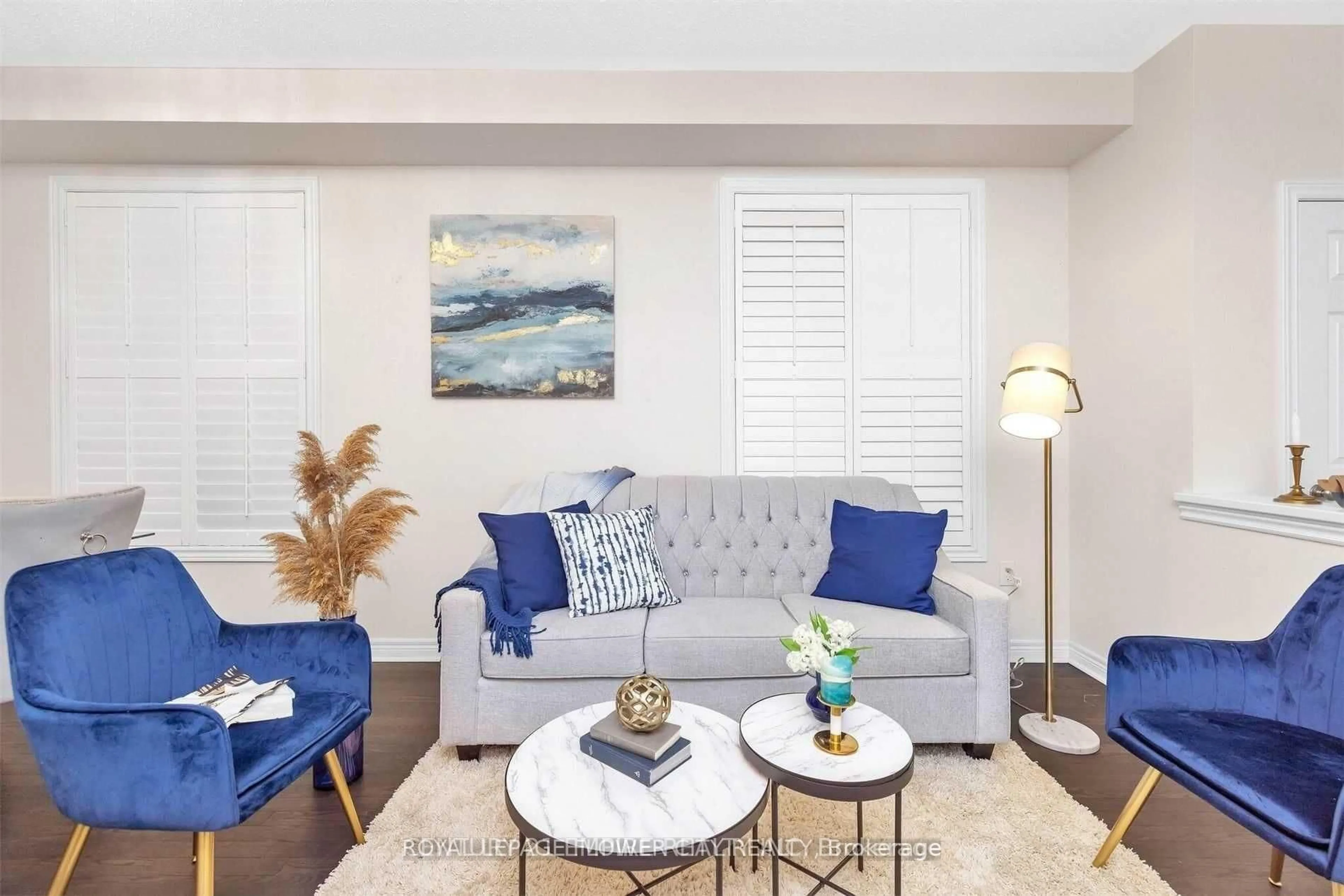Living room with furniture, unknown for 15 Zanetta Cres, Brampton Ontario L6Y 6A3