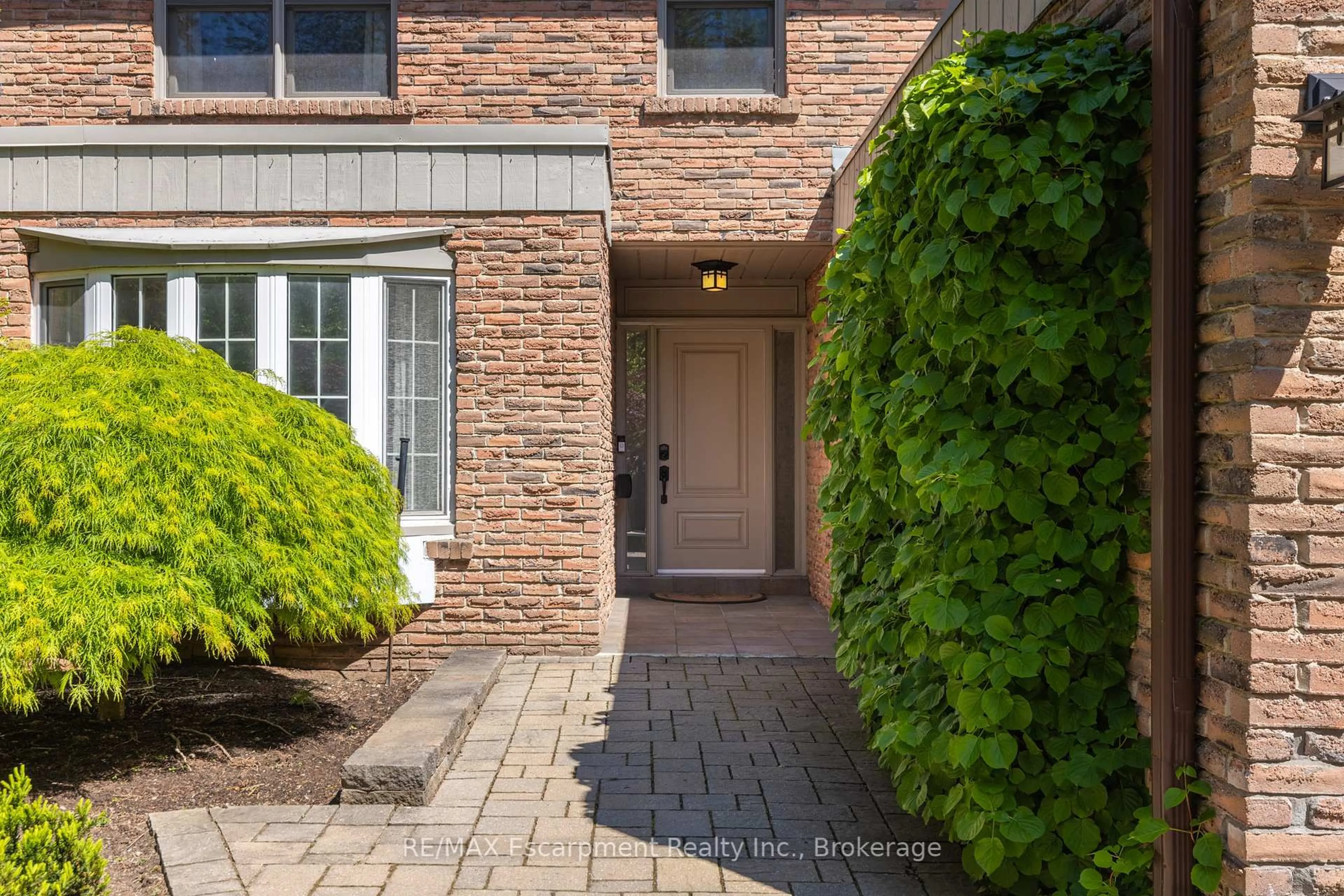Unknown for 1164 Cynthia Lane, Oakville Ontario L6J 6A6