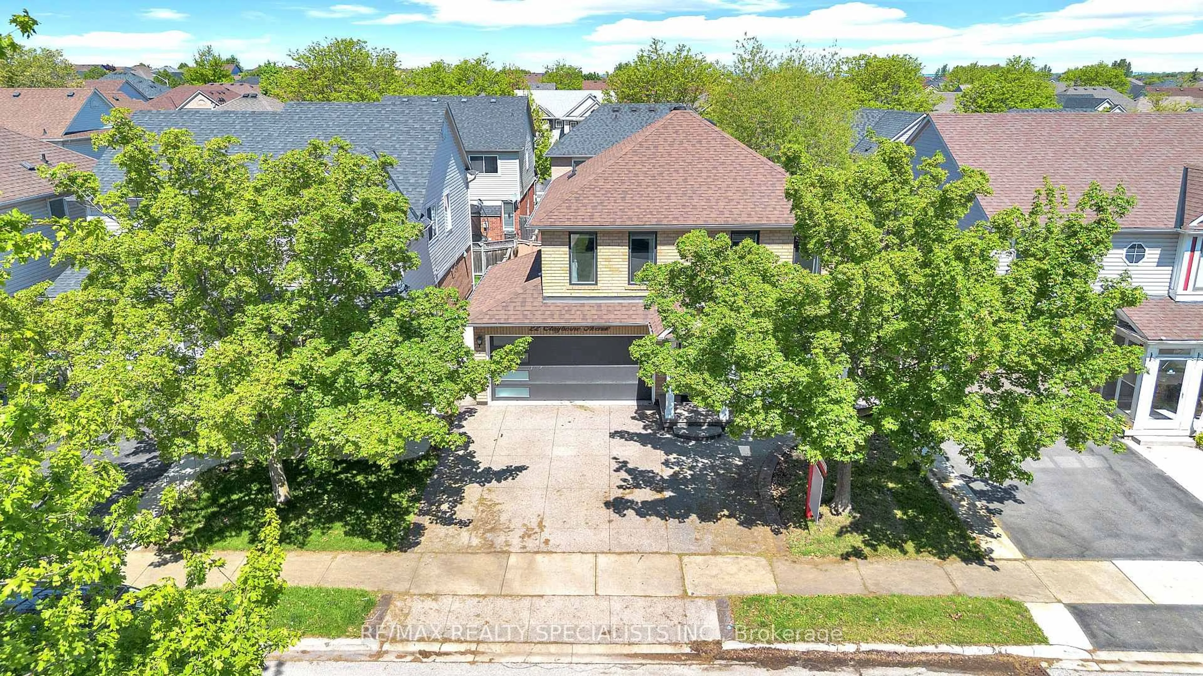 A pic from outside/outdoor area/front of a property/back of a property/a pic from drone, street for 22 Clayborne Ave, Brampton Ontario L7A 1N8