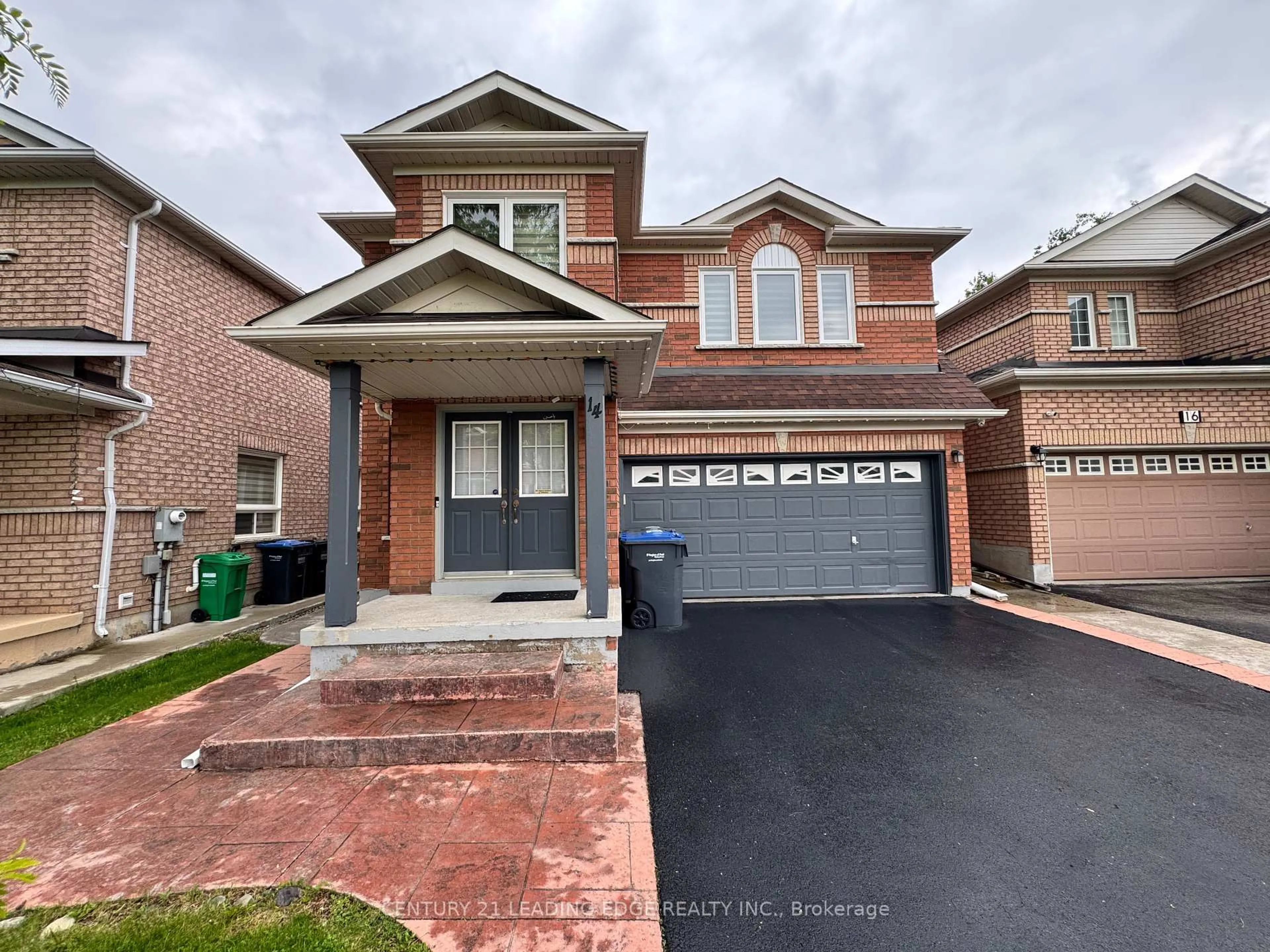 Home with brick exterior material, street for 14 Galveston Cres, Brampton Ontario L7A 3R7