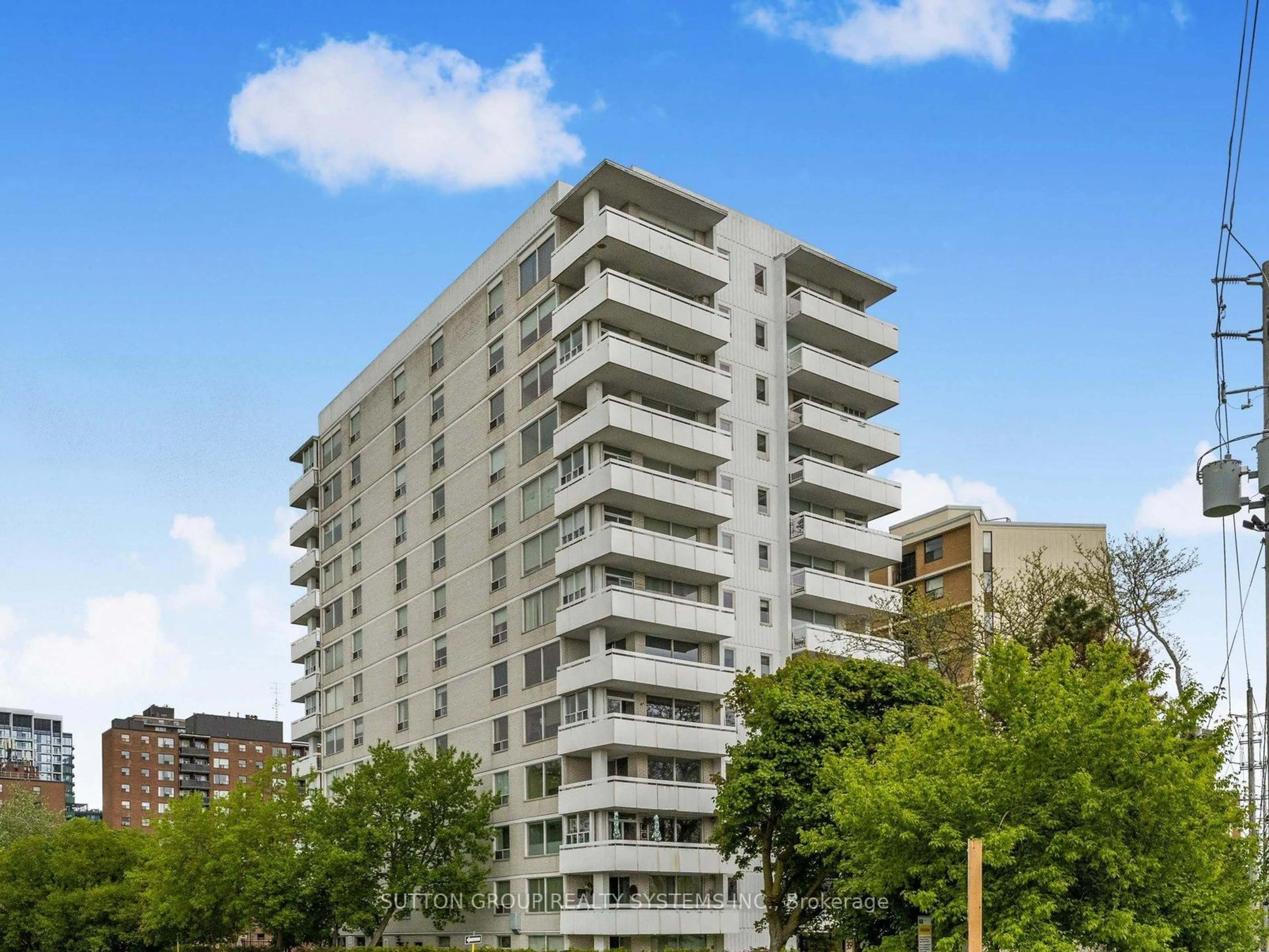 Unknown for 39 Stavebank Rd #503, Mississauga Ontario L5G 4N7