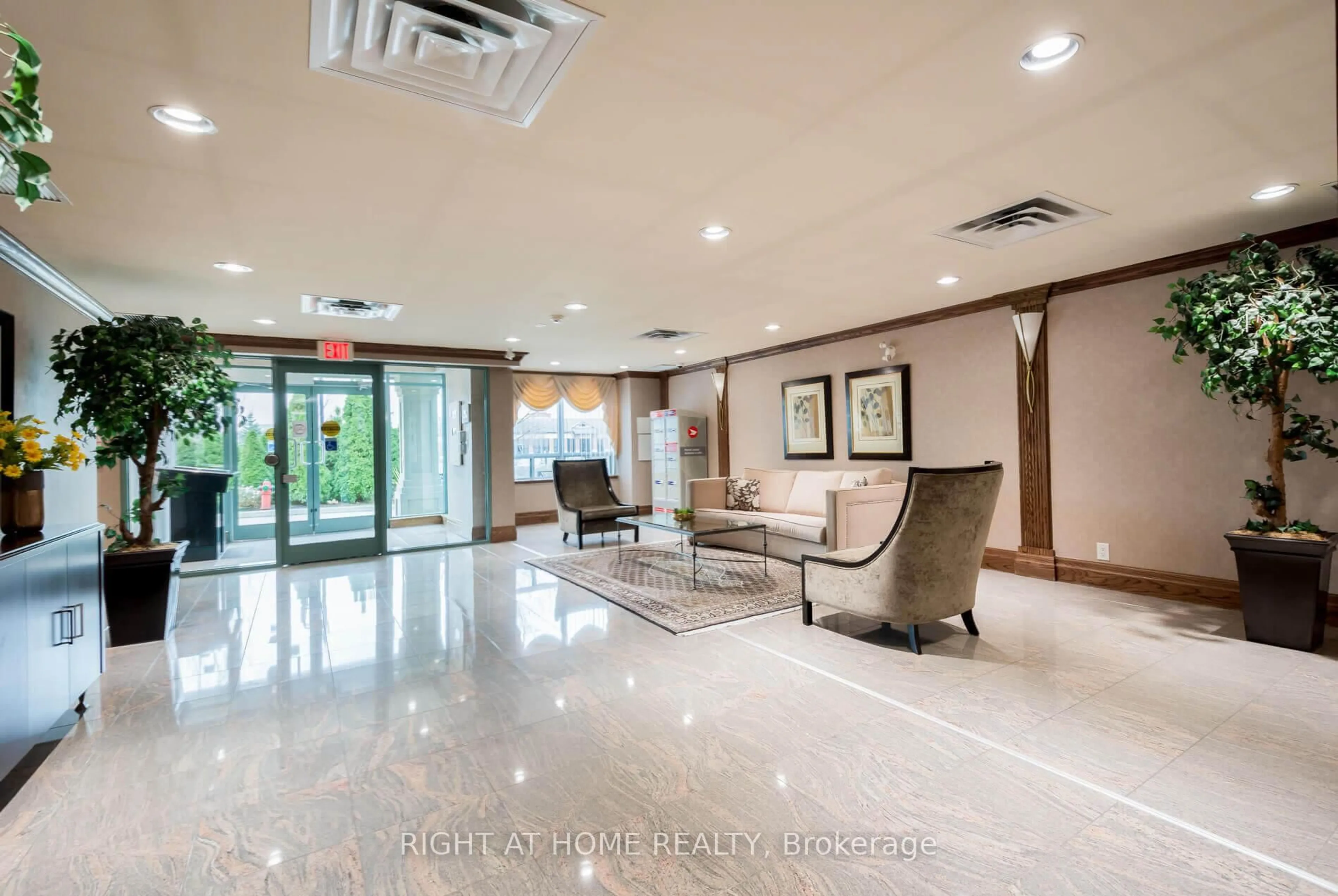 Lobby for 65 Via Rosedale N/A #318, Brampton Ontario L6R 3N8