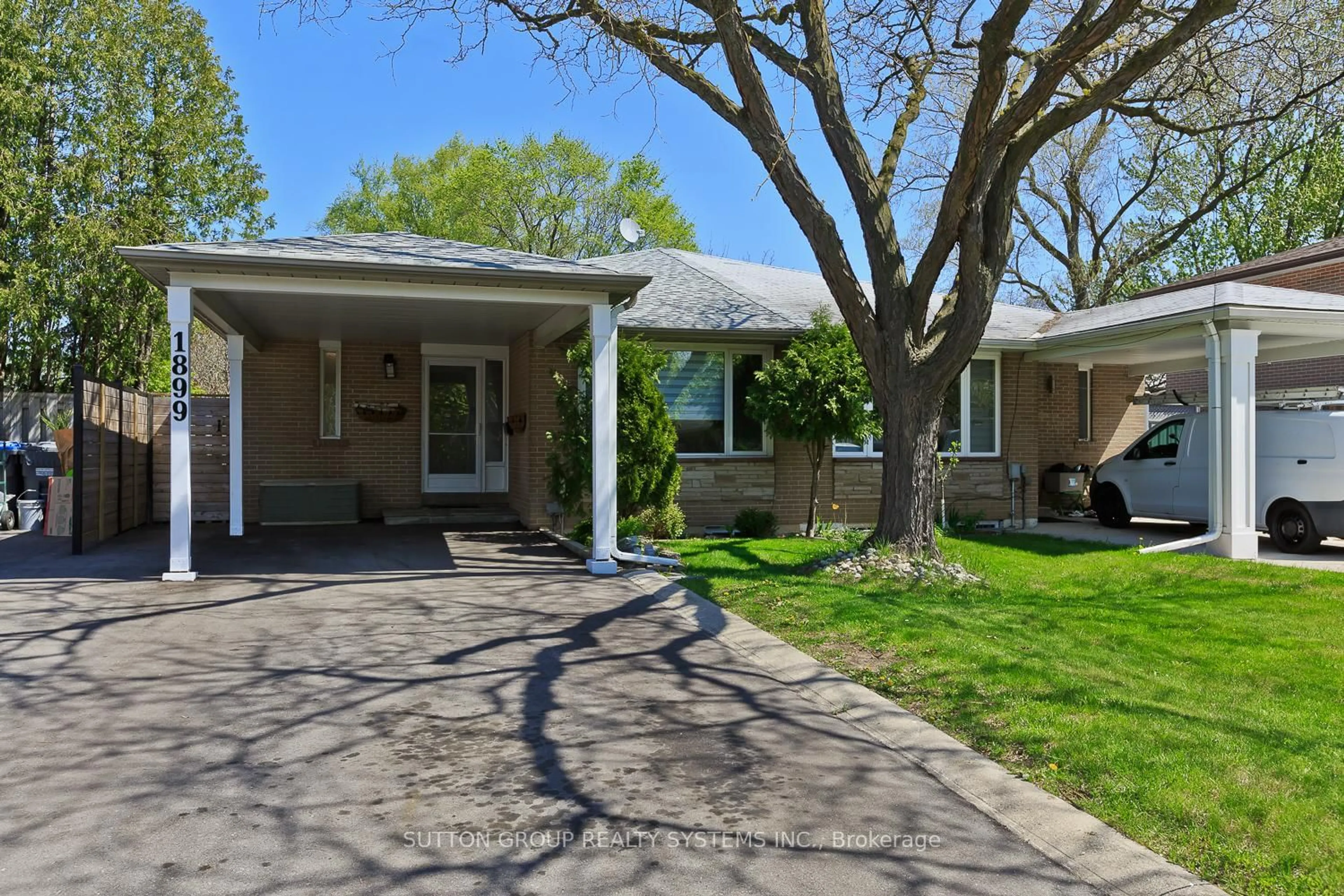 Unknown for 1899 Reiss Crt, Mississauga Ontario L5J 3S2