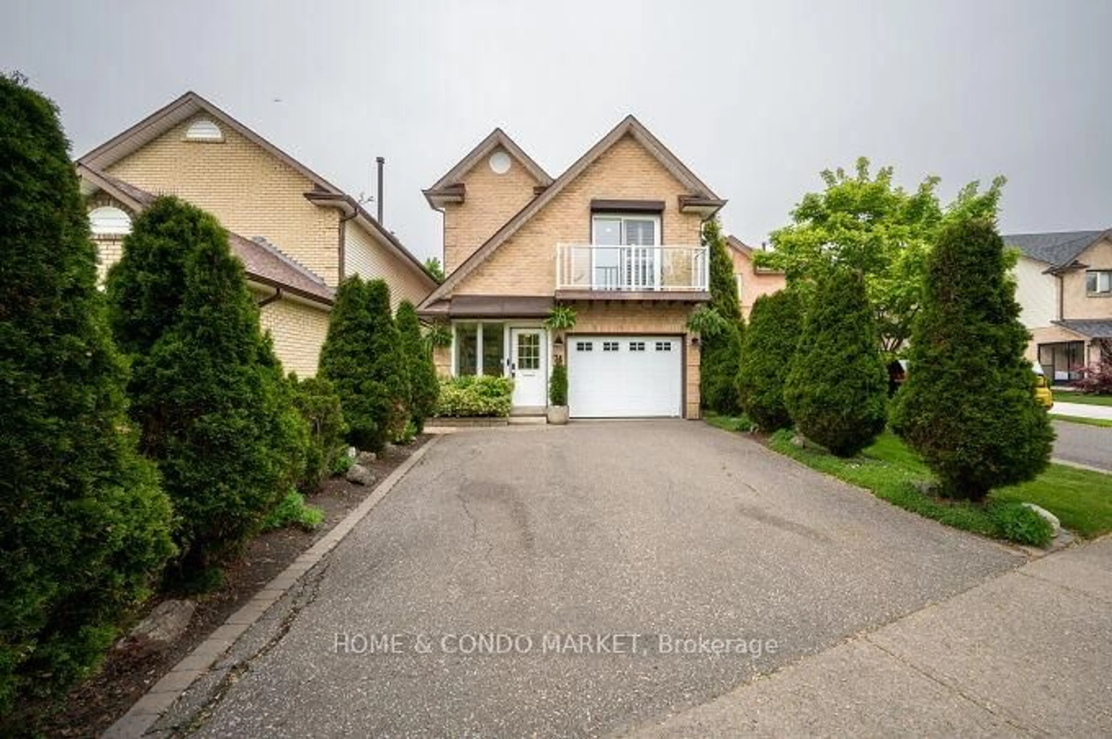 Unknown for 74 Rosebud Ave, Brampton Ontario L6X 2W5