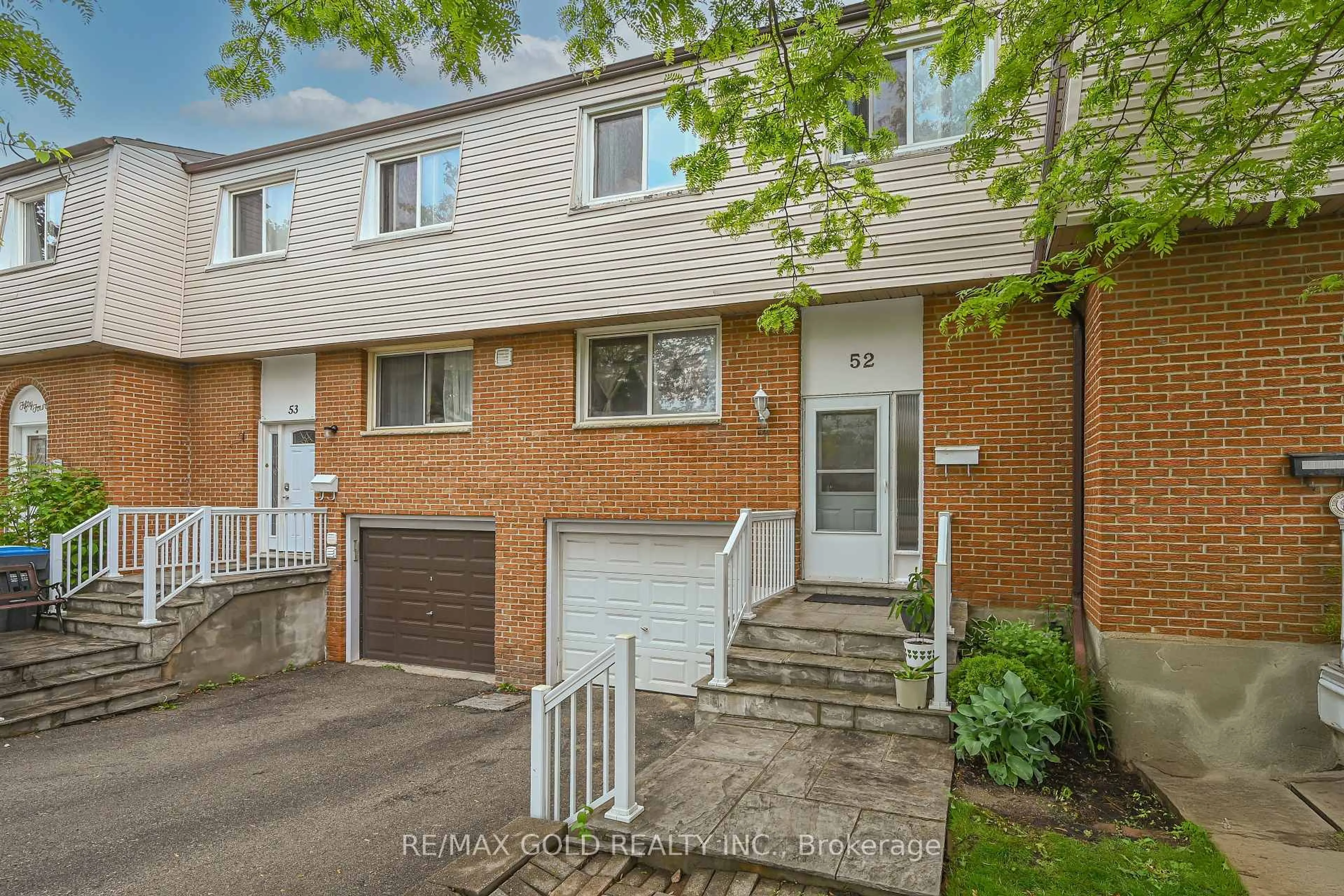 Unknown for 3525 Brandon Gate Dr #52, Mississauga Ontario L4T 3M3
