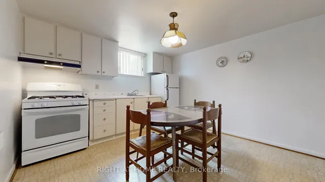 Additional image 11 of 1159 Glengrove Ave