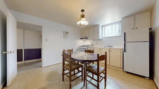Additional image 10 of 1159 Glengrove Ave
