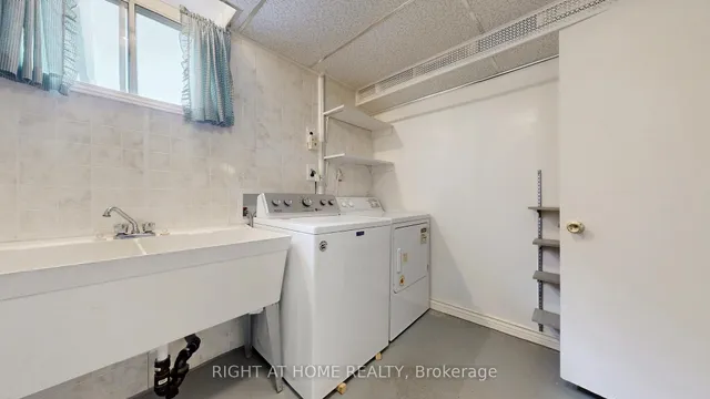 Additional image 7 of 1159 Glengrove Ave